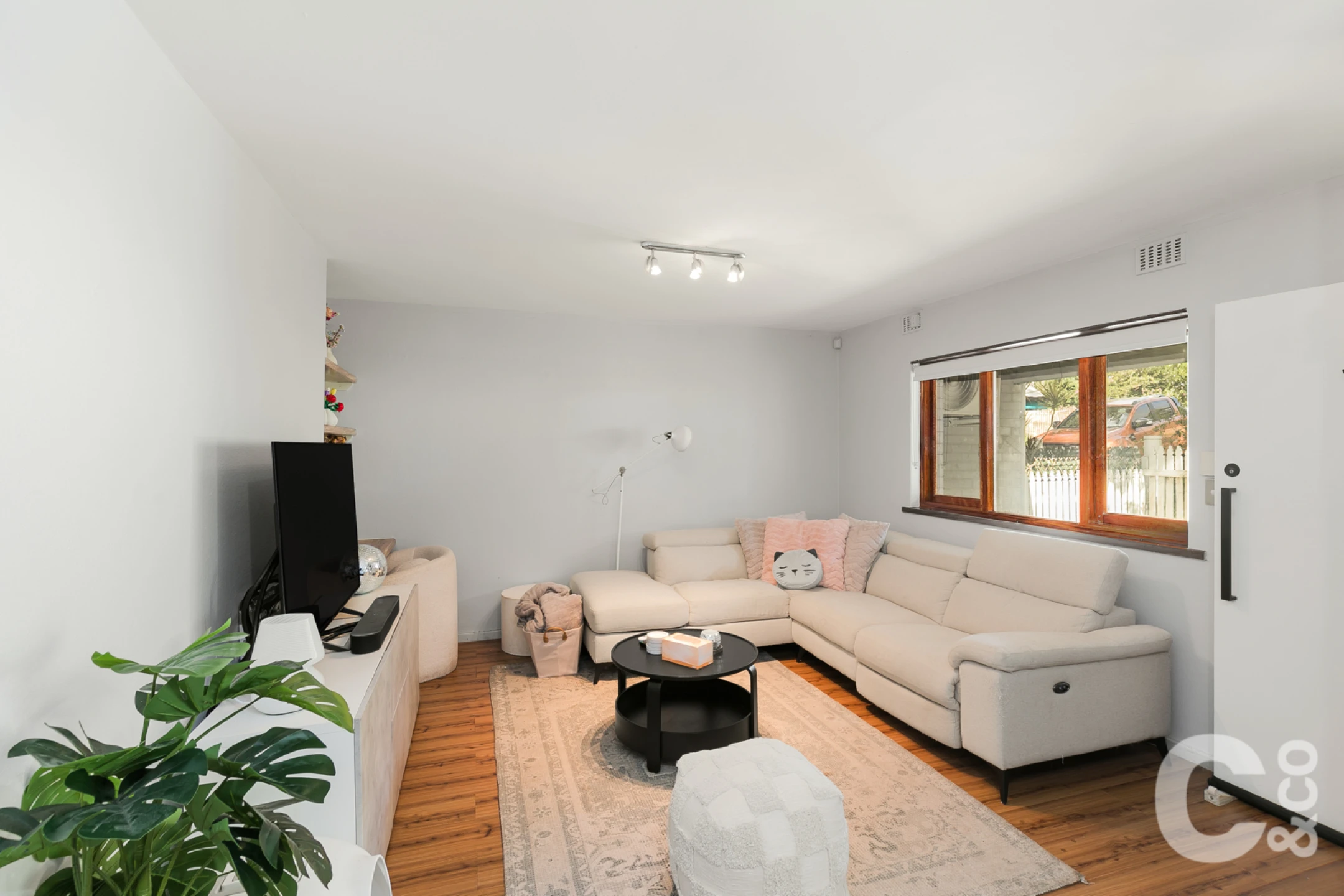 Property enquiry form background image