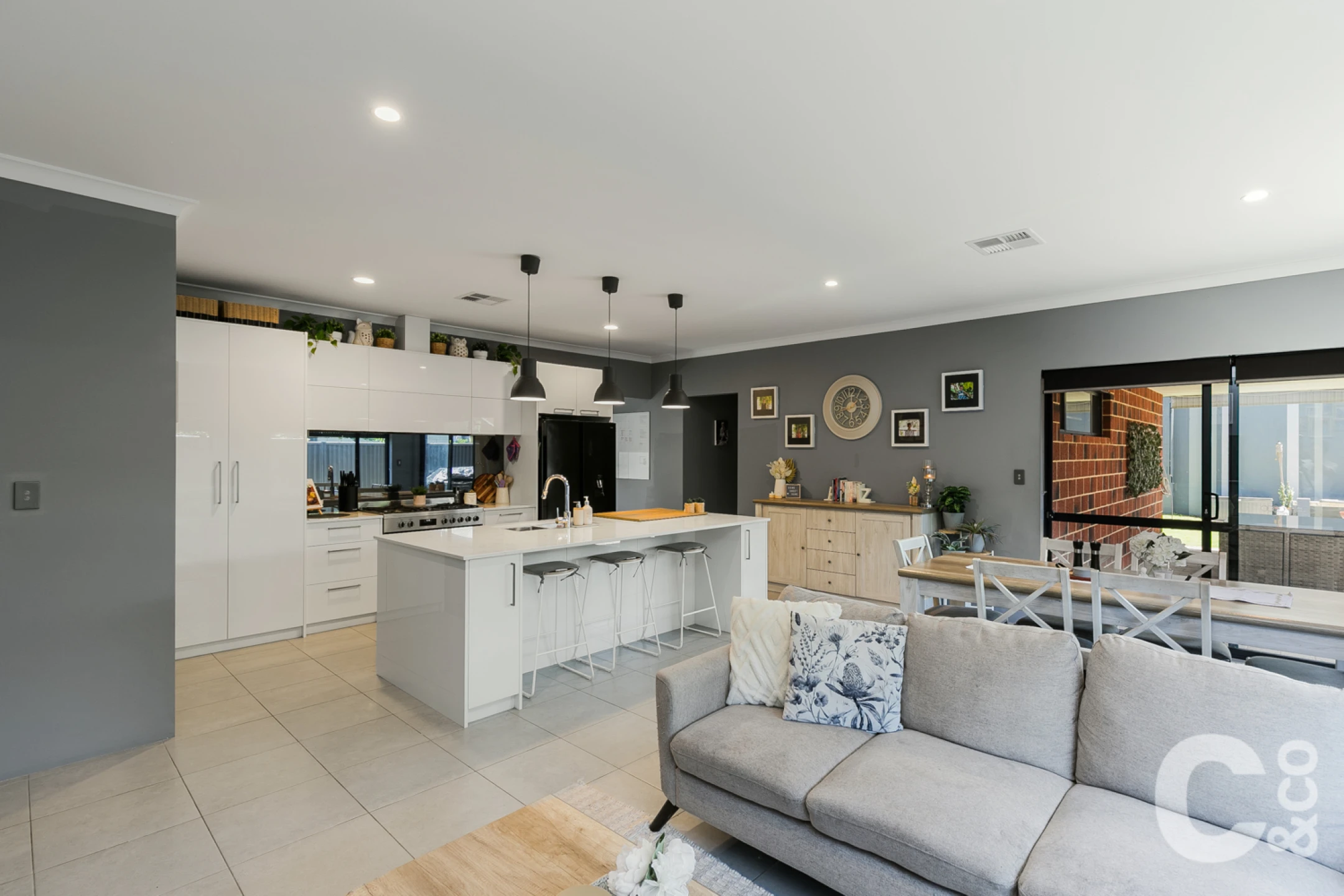 Property enquiry form background image