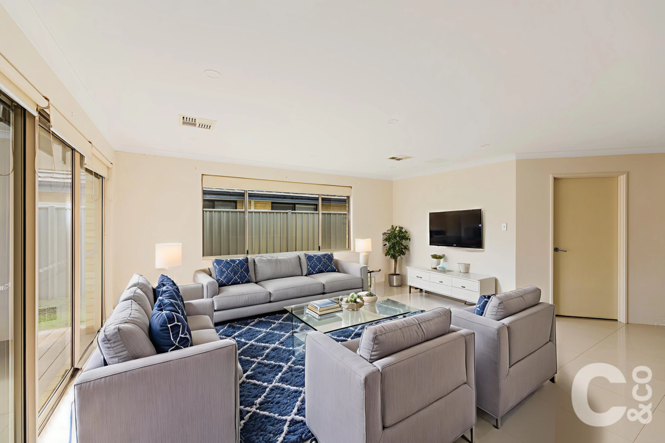 Property enquiry form background image