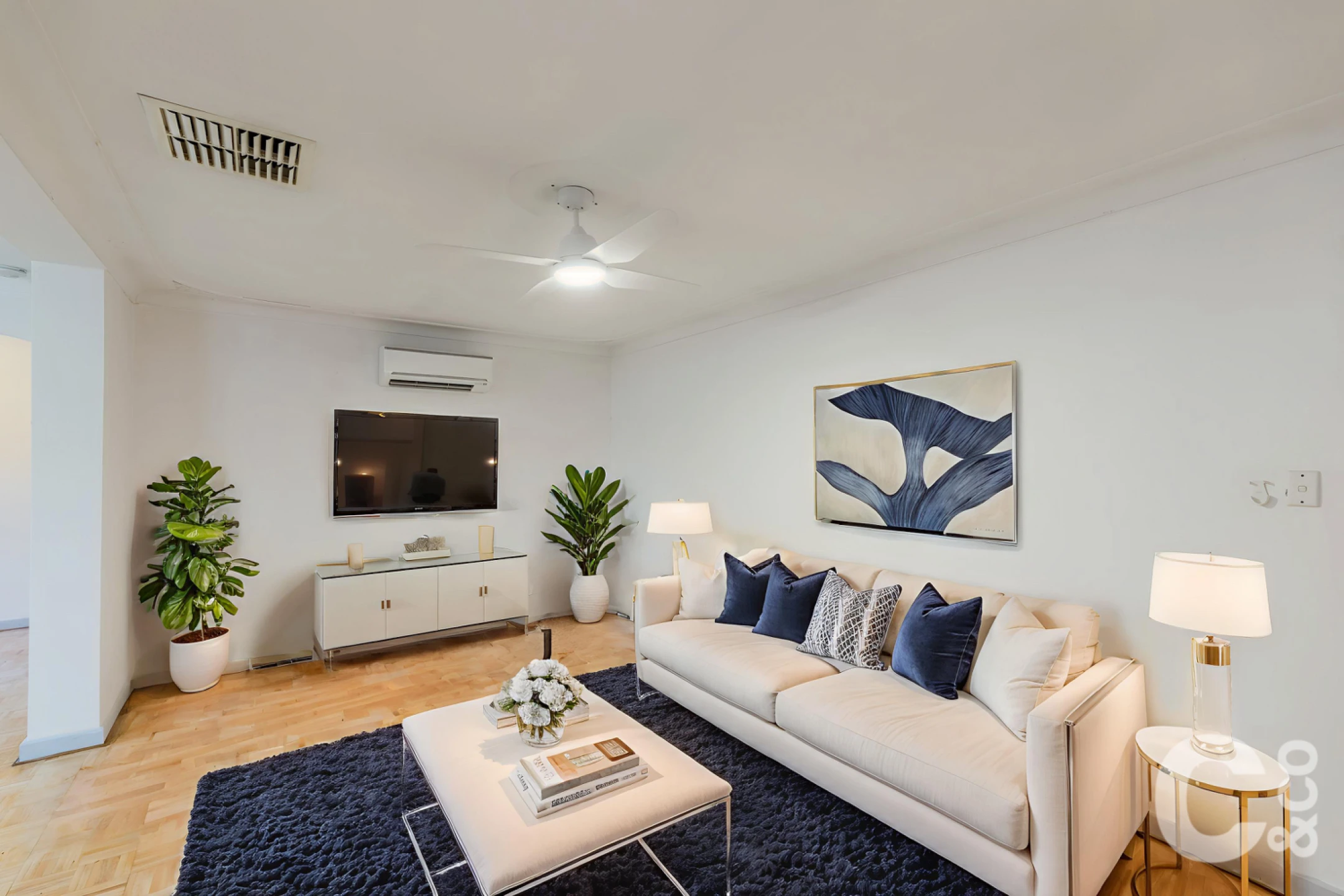 Property enquiry form background image