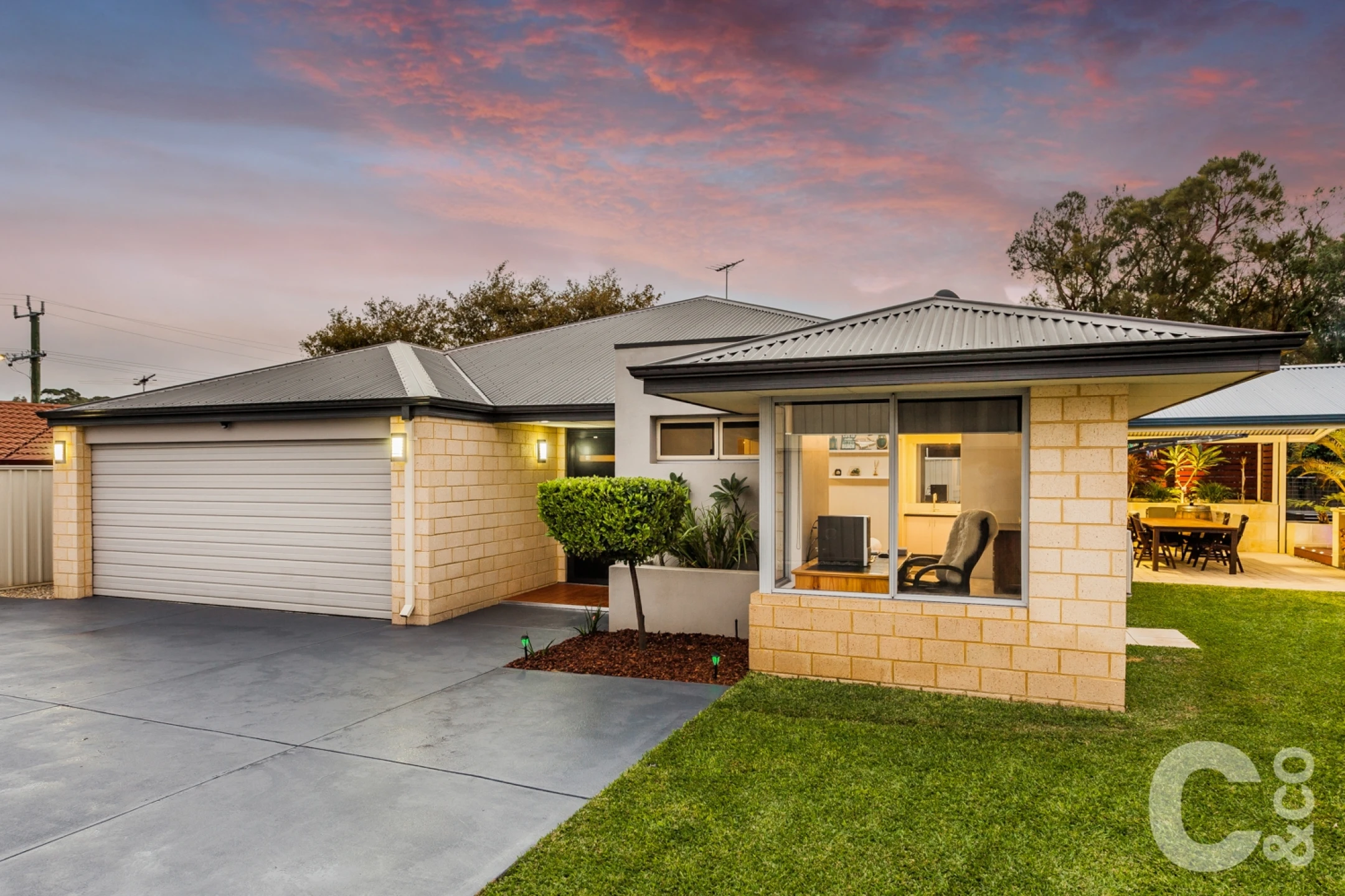 Property enquiry form background image
