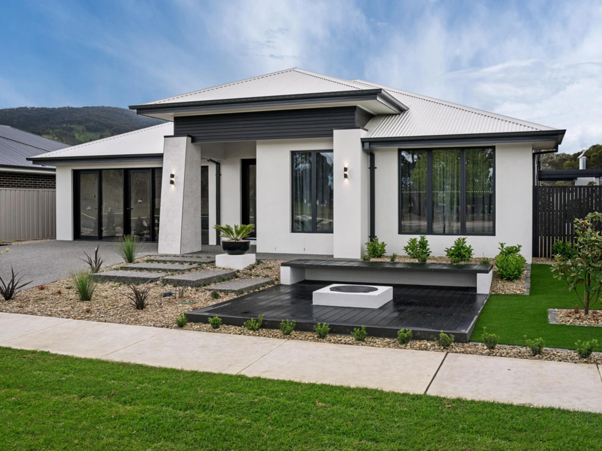 Property enquiry form background image
