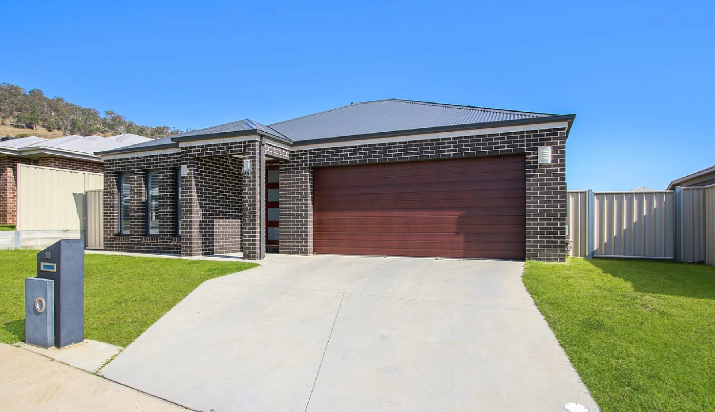 Property enquiry form background image