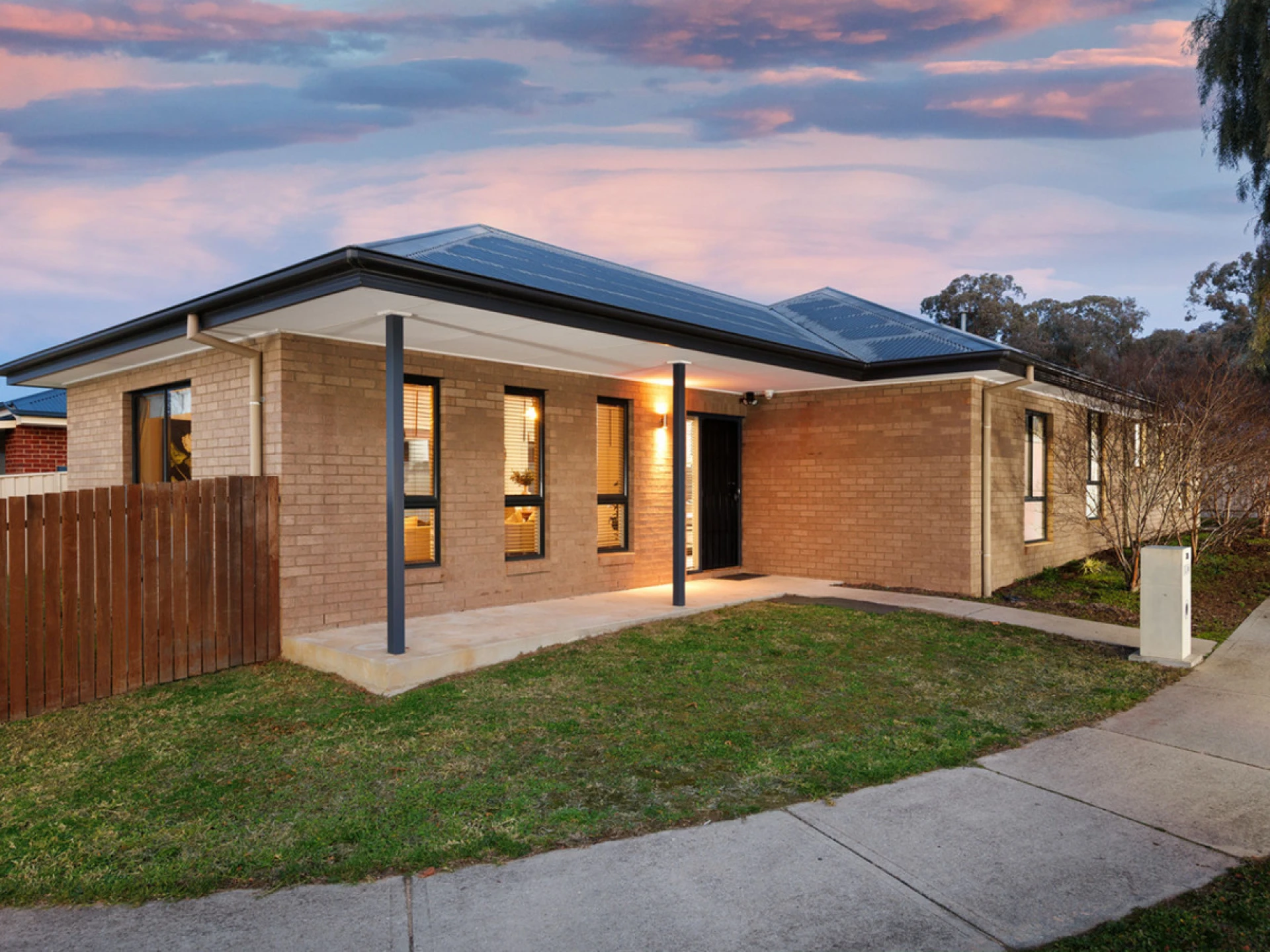 Property enquiry form background image