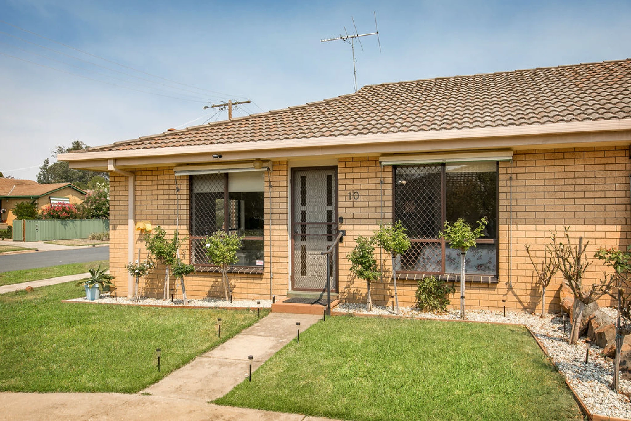 Property enquiry form background image