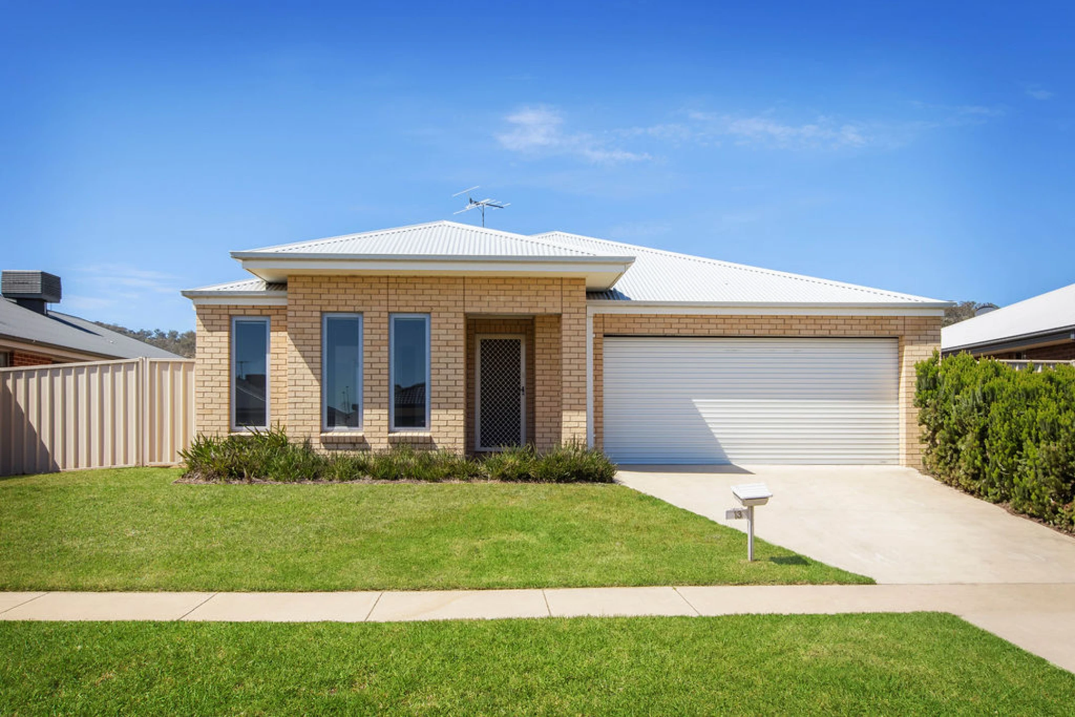 Property enquiry form background image