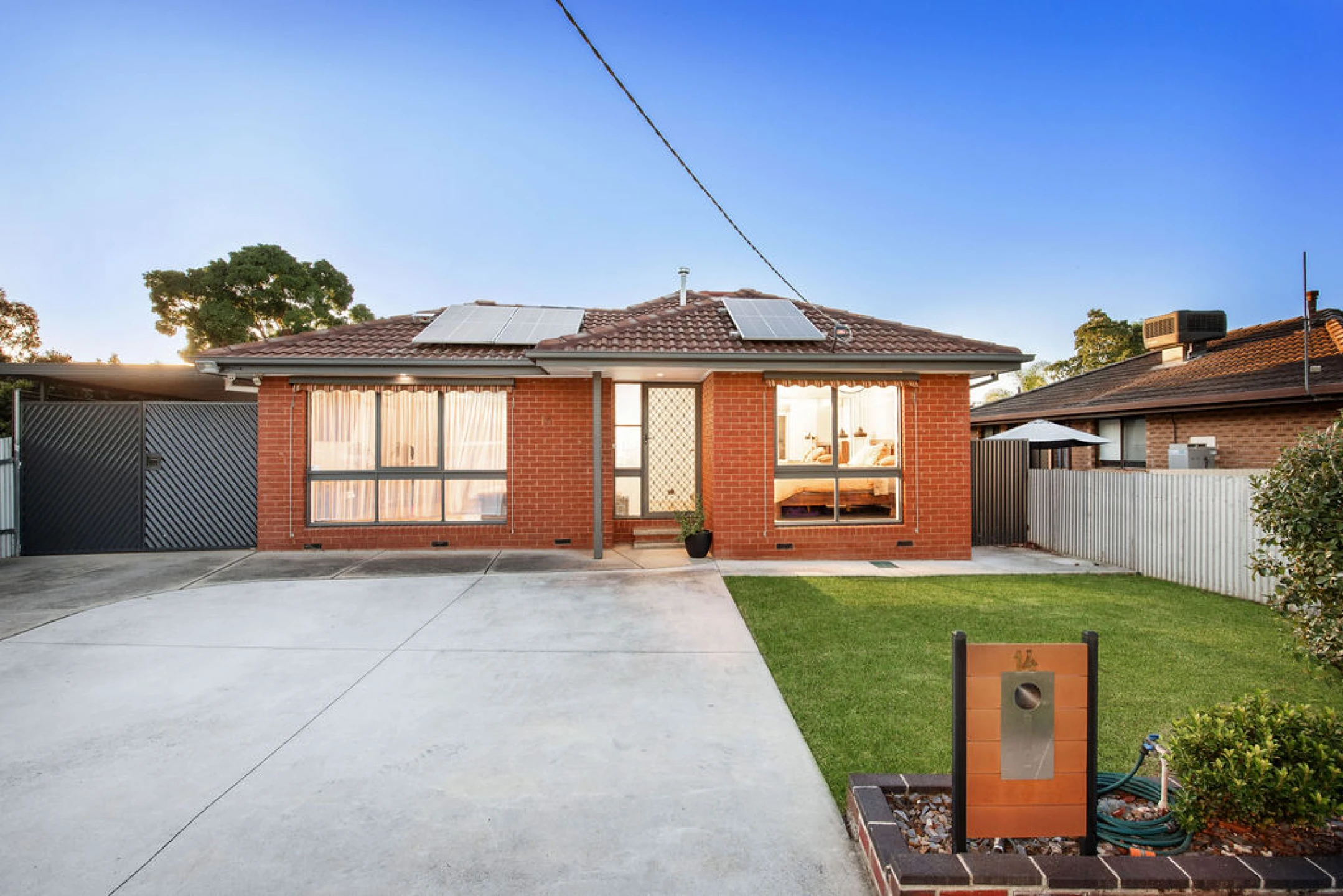 Property enquiry form background image