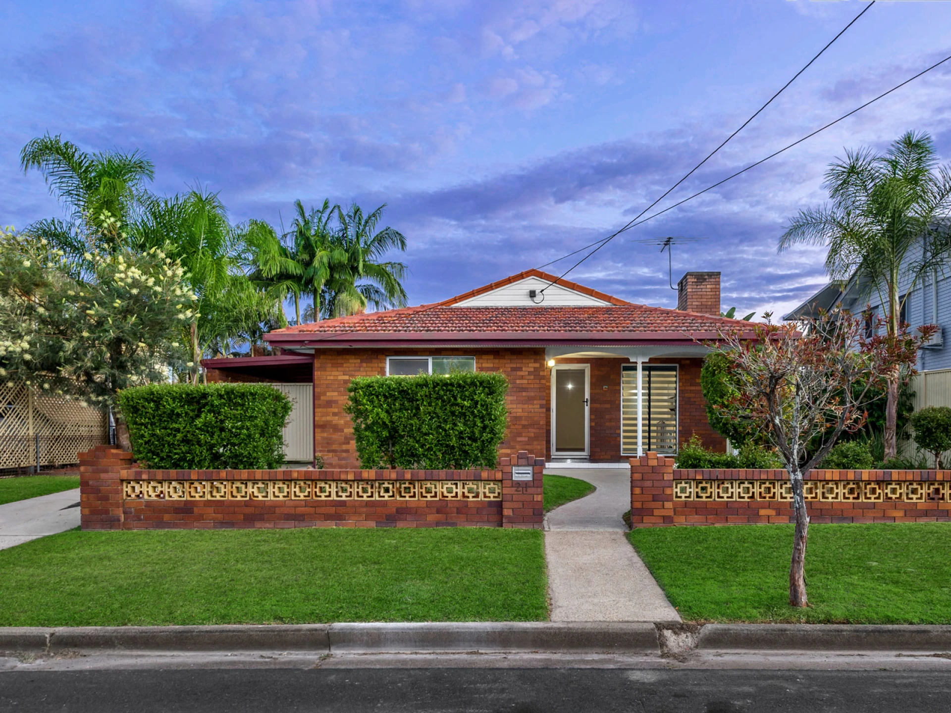 Property enquiry form background image