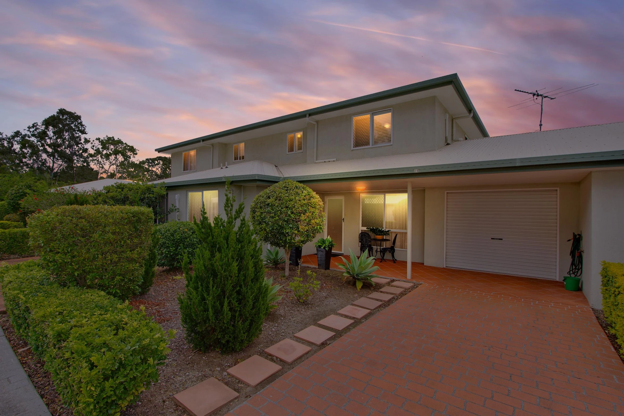 Property enquiry form background image