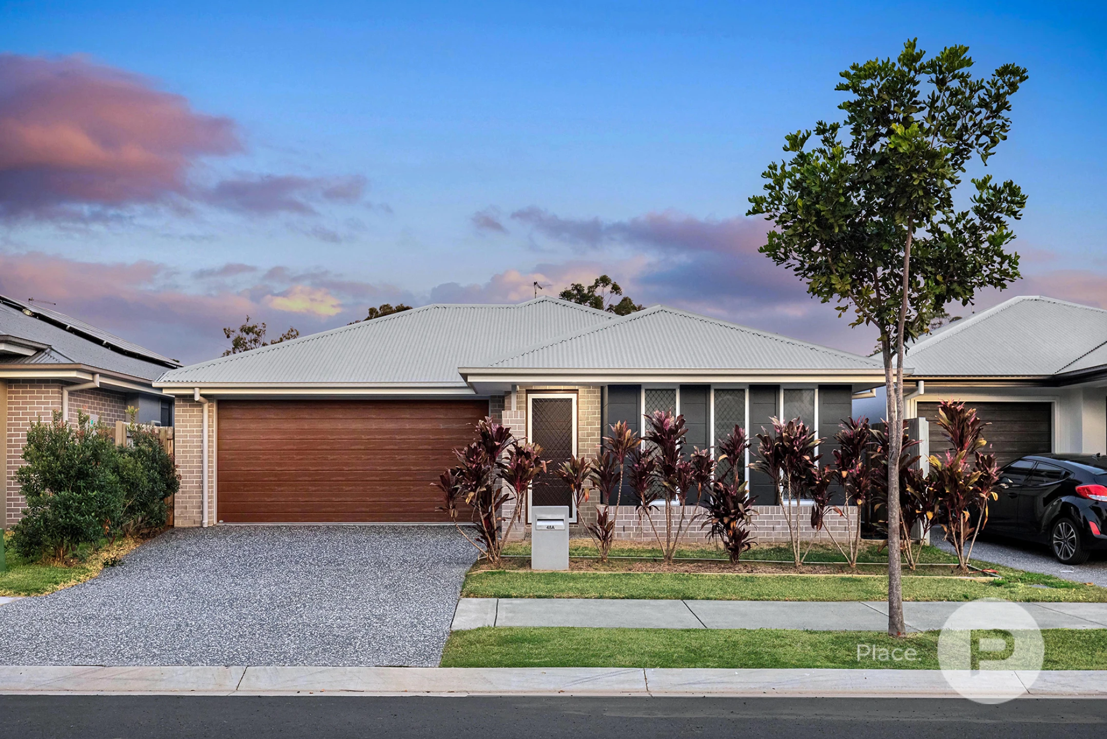 Property enquiry form background image