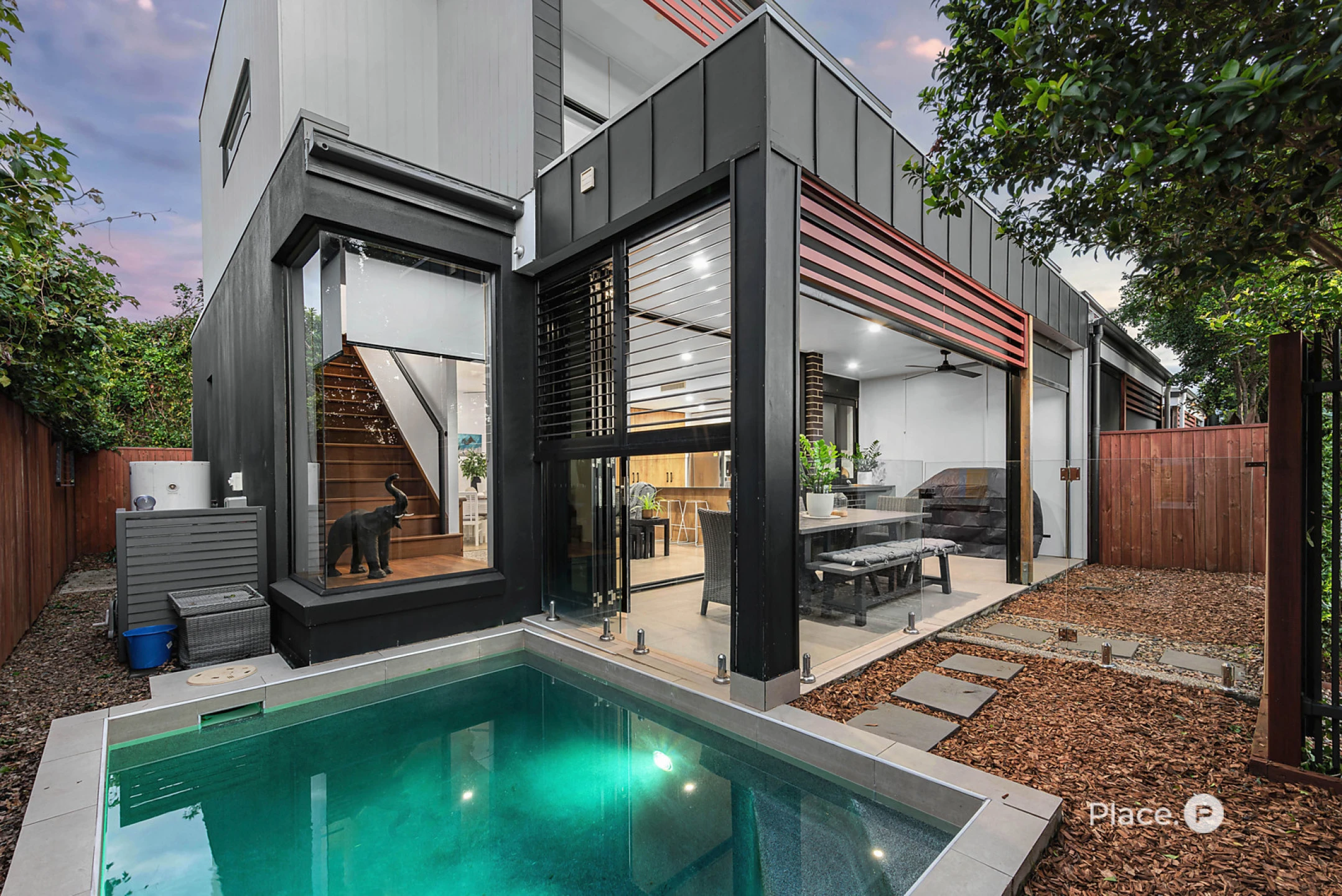 Property enquiry form background image