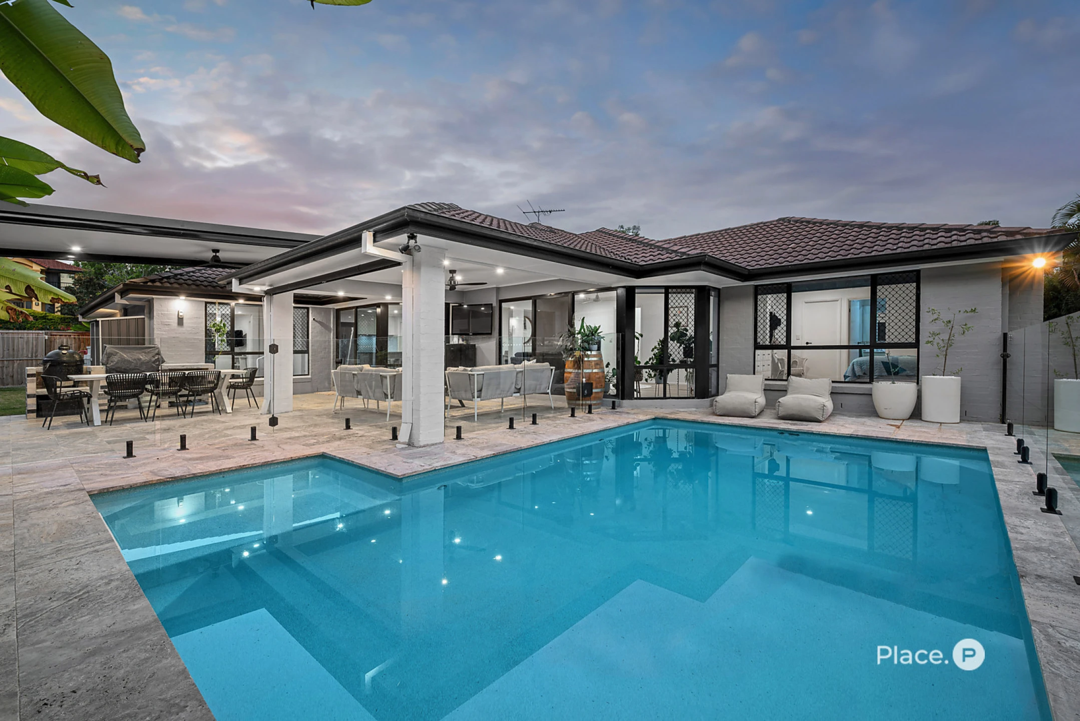 Property enquiry form background image