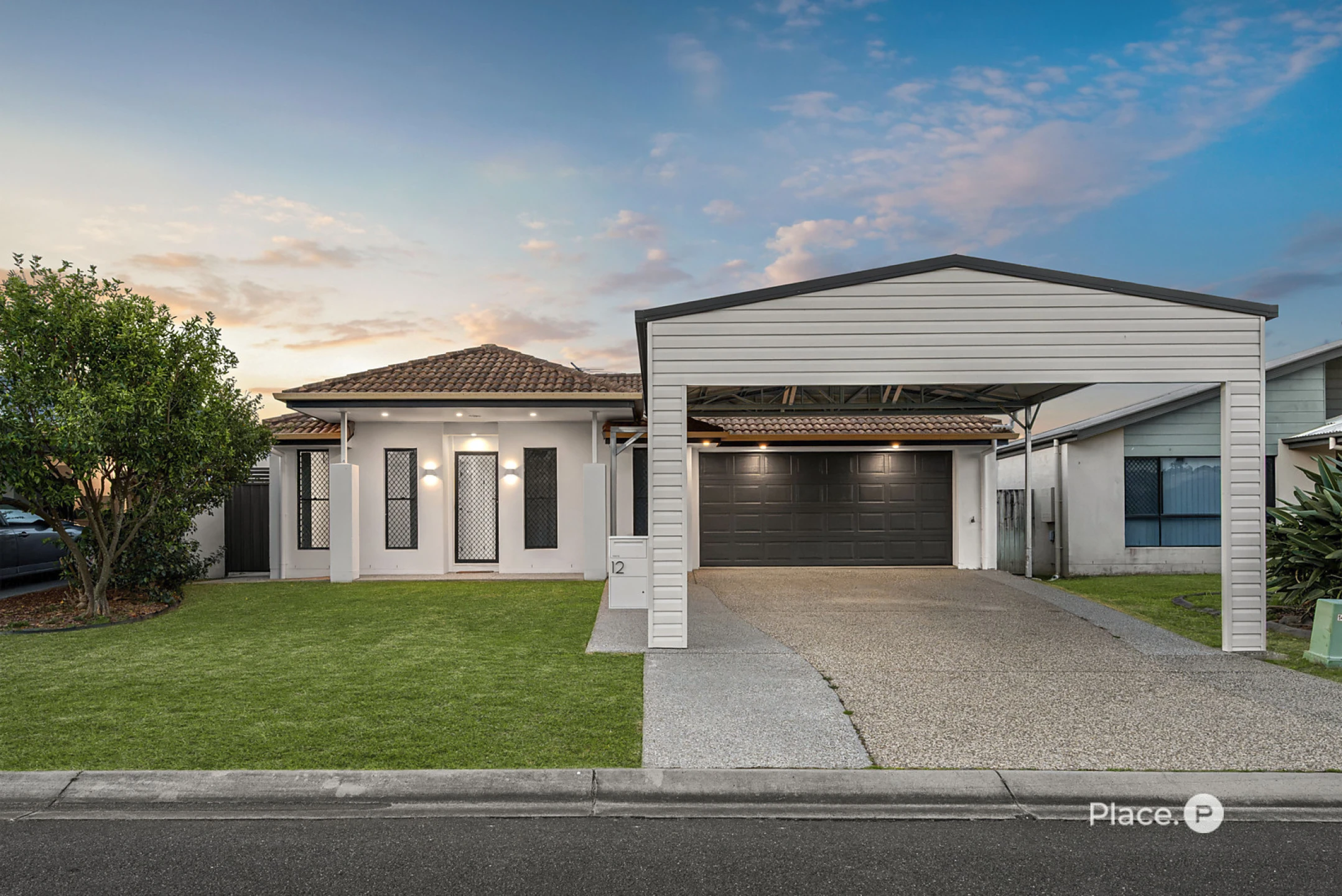Property enquiry form background image
