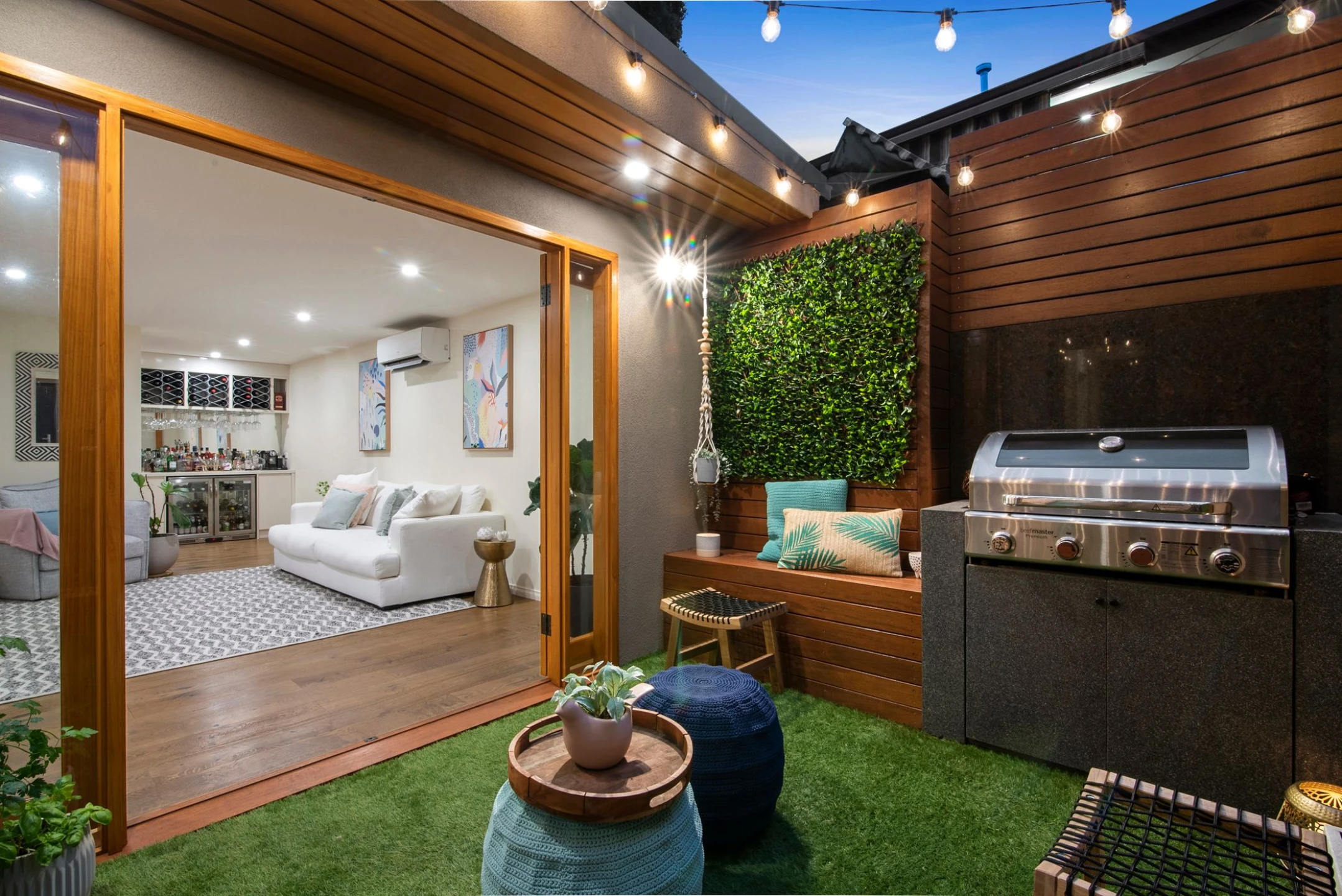 Property enquiry form background image