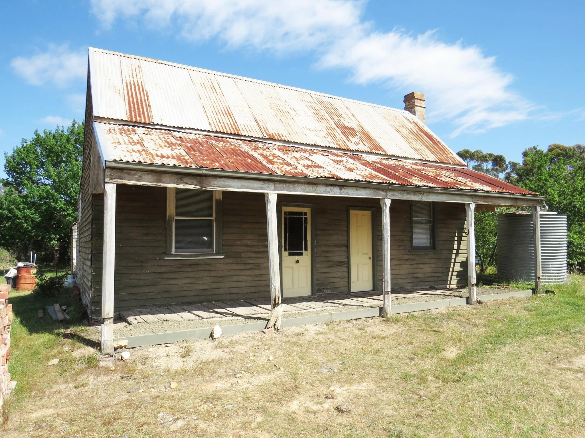 Property enquiry form background image