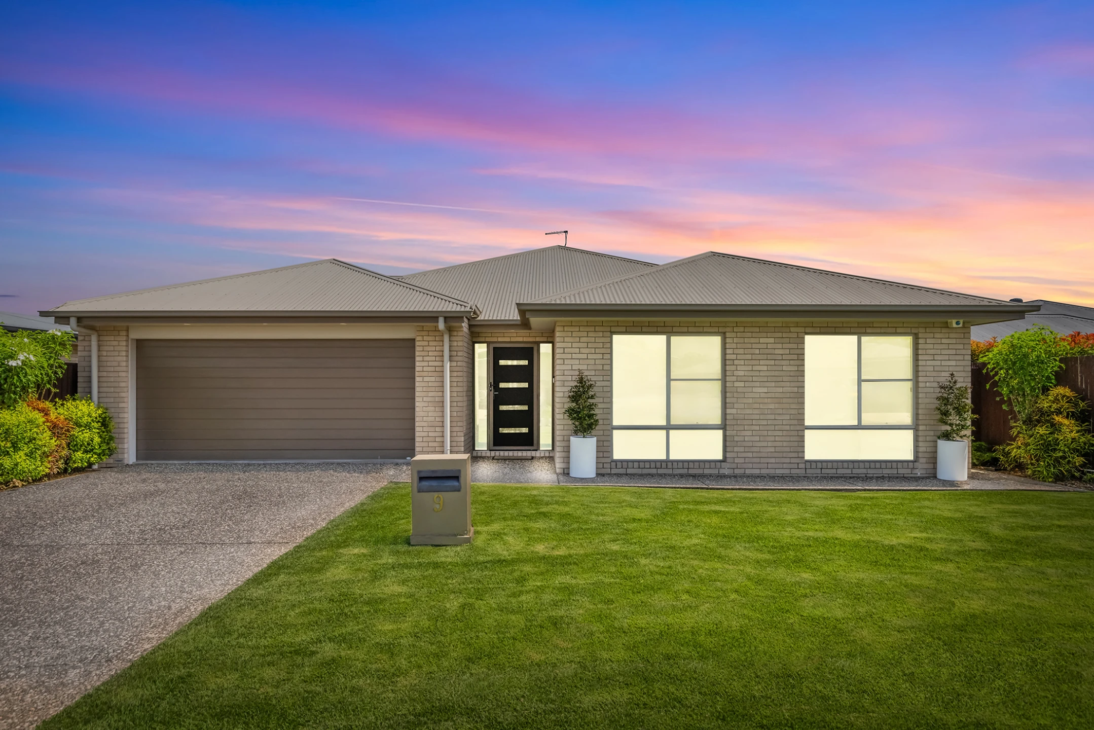 Property enquiry form background image