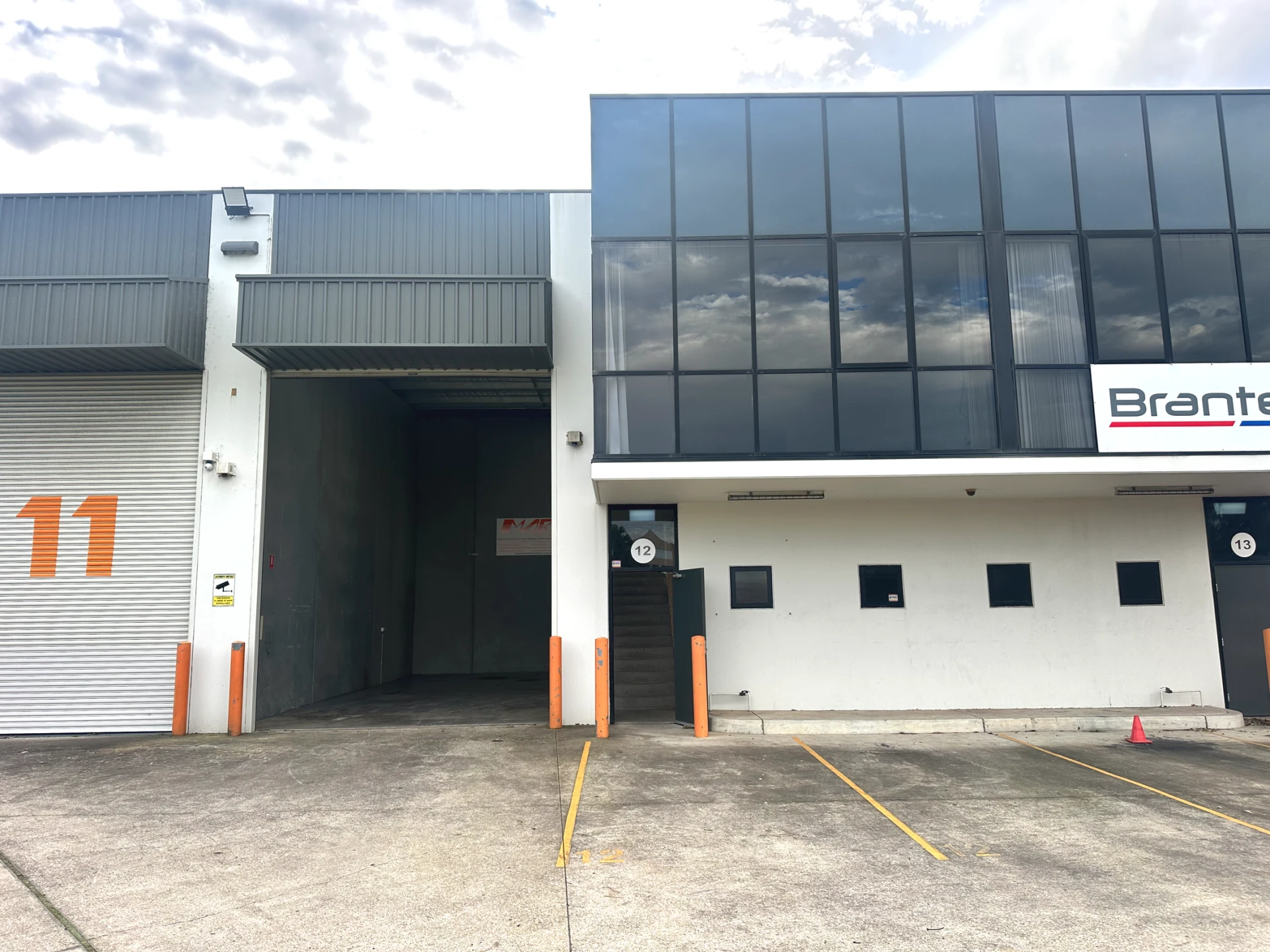 Listing image