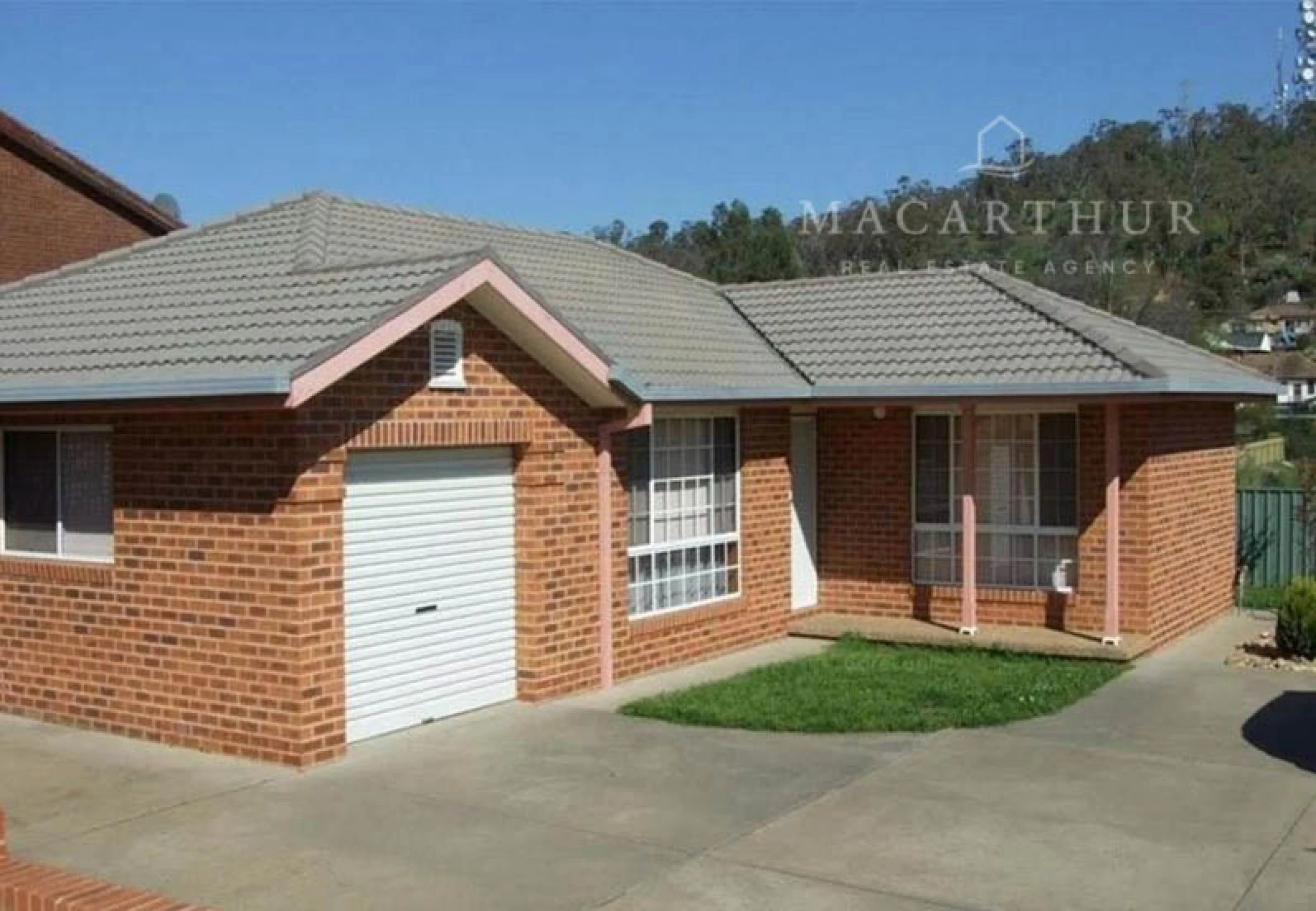 Property enquiry form background image