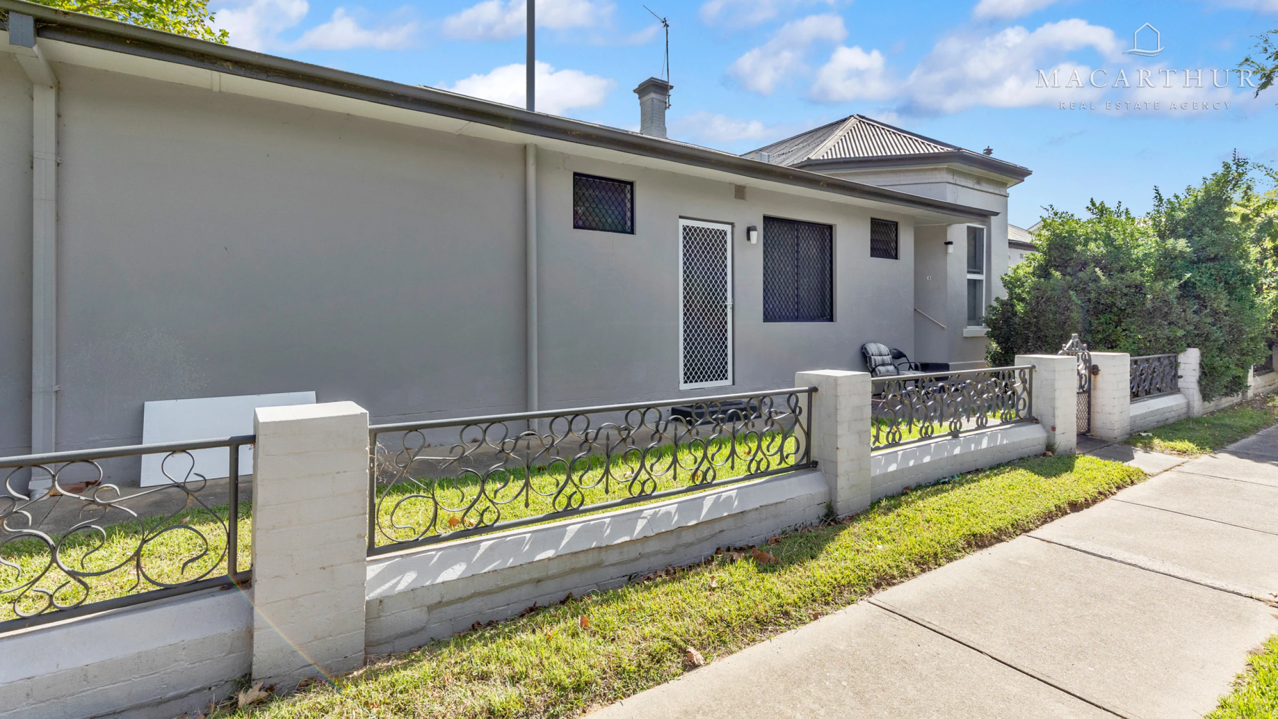 Property enquiry form background image