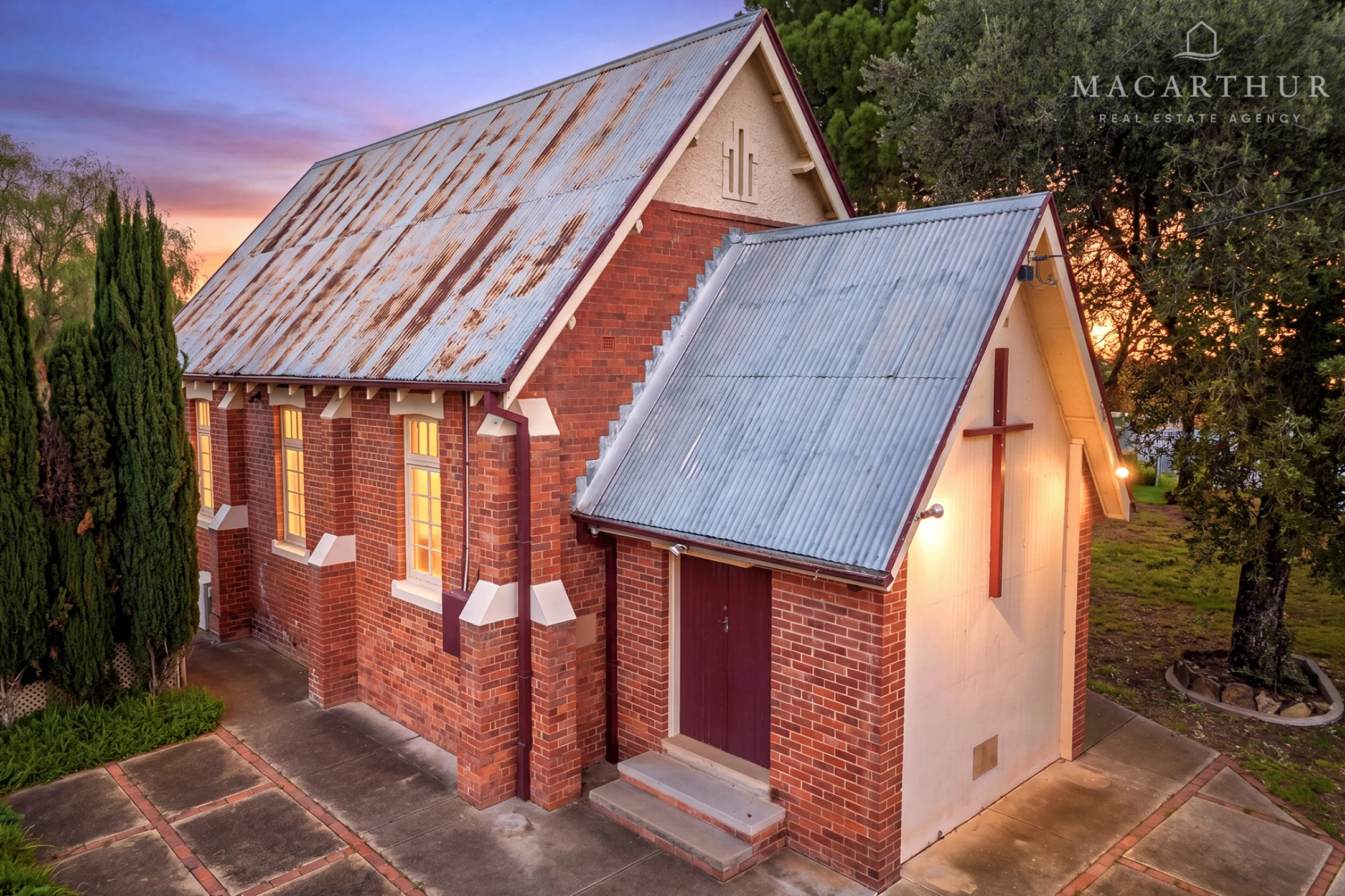 Property enquiry form background image