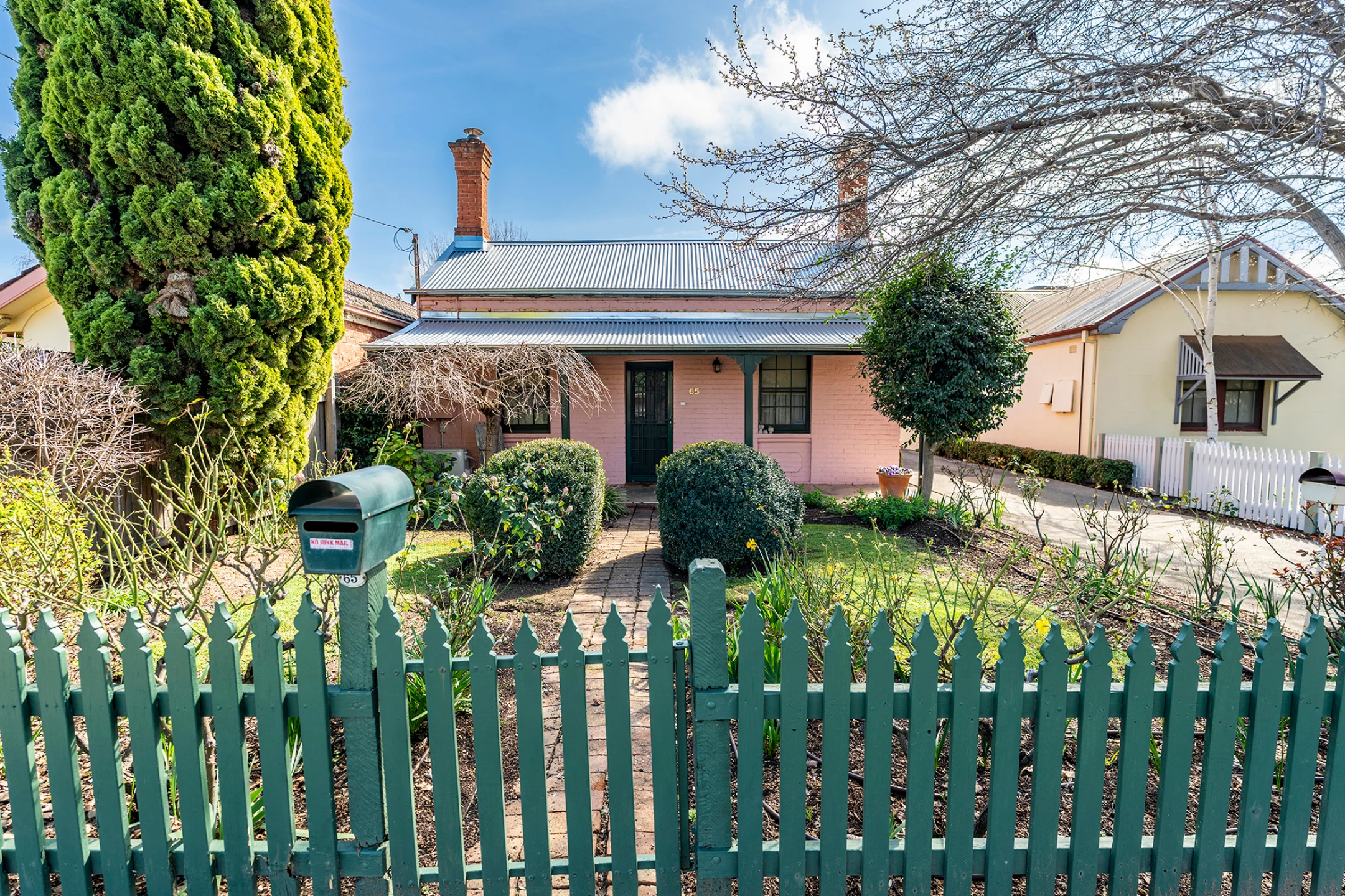 Property enquiry form background image