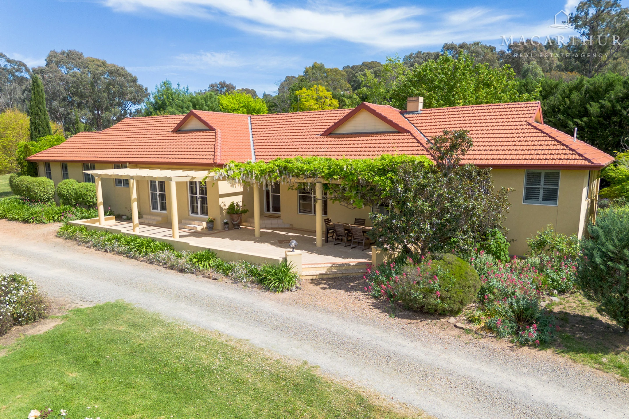 Front of the home at 2 Casuarina Place
