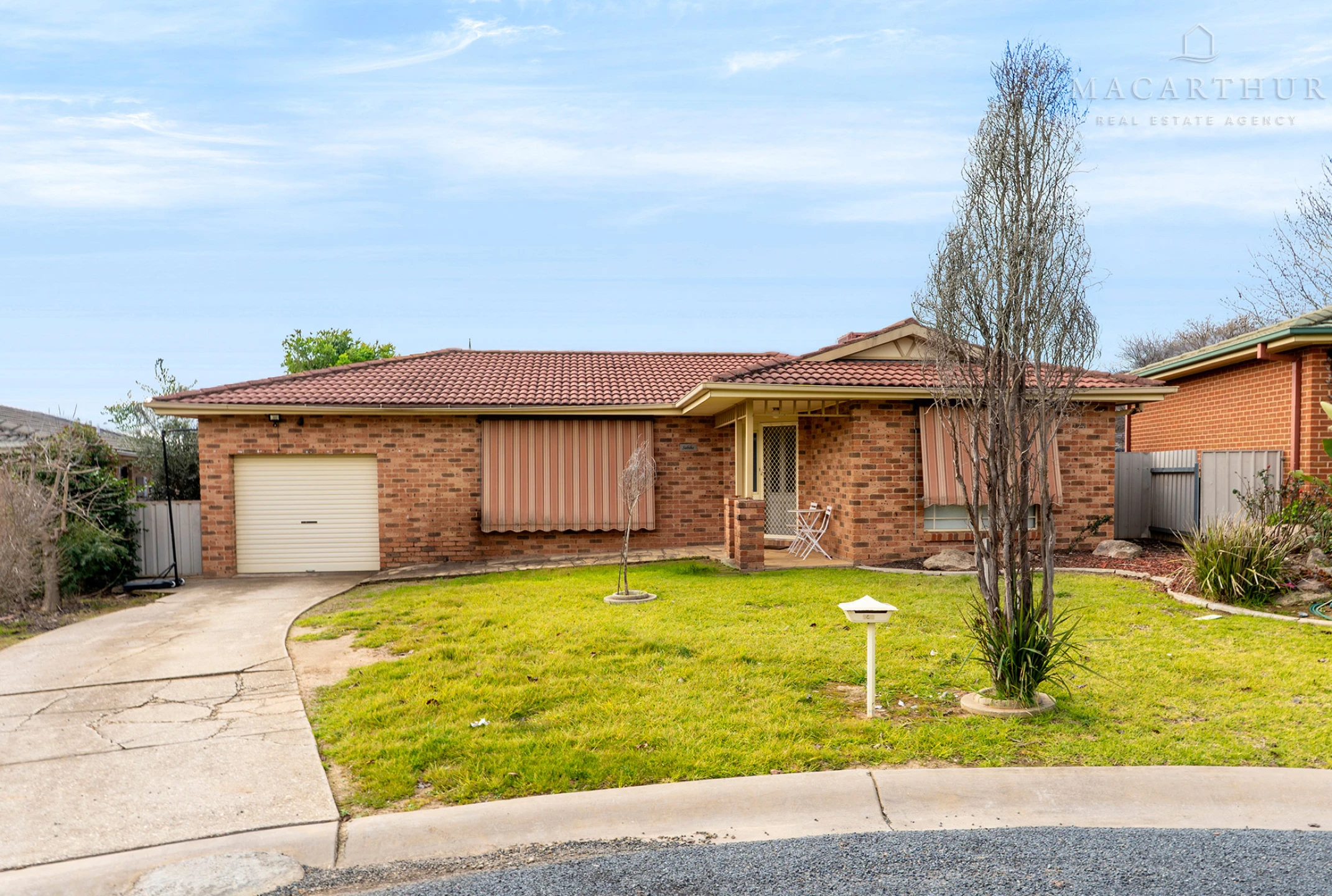 Listing image