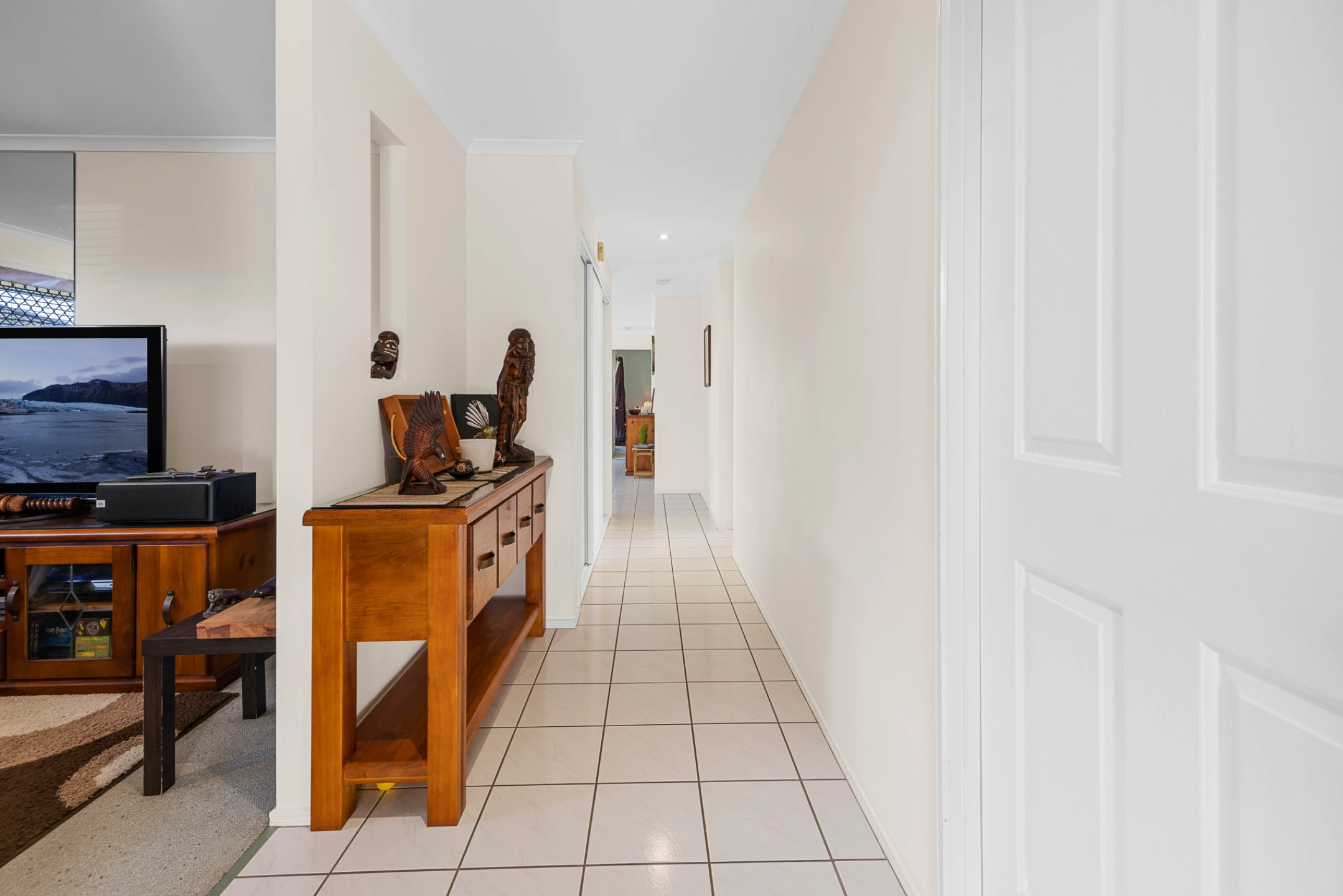 10 Mimosa Crescent, Currimundi QLD 4551, Currimundi - Thumbnail 4