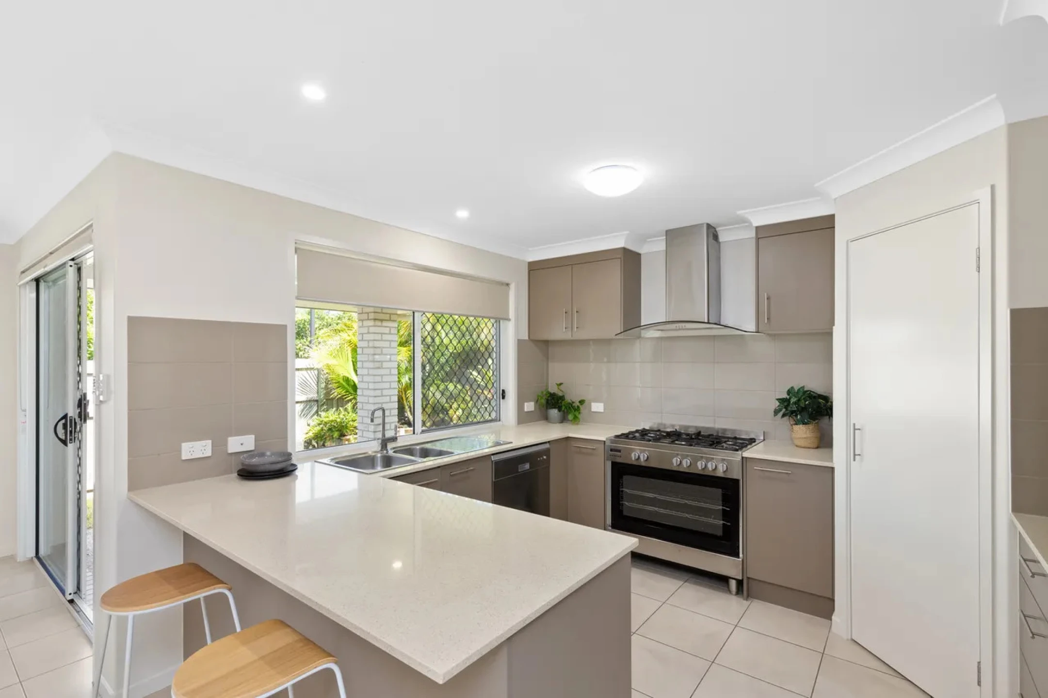 29 Indigo Road, Caloundra West QLD 4551, Caloundra West - Thumbnail 2