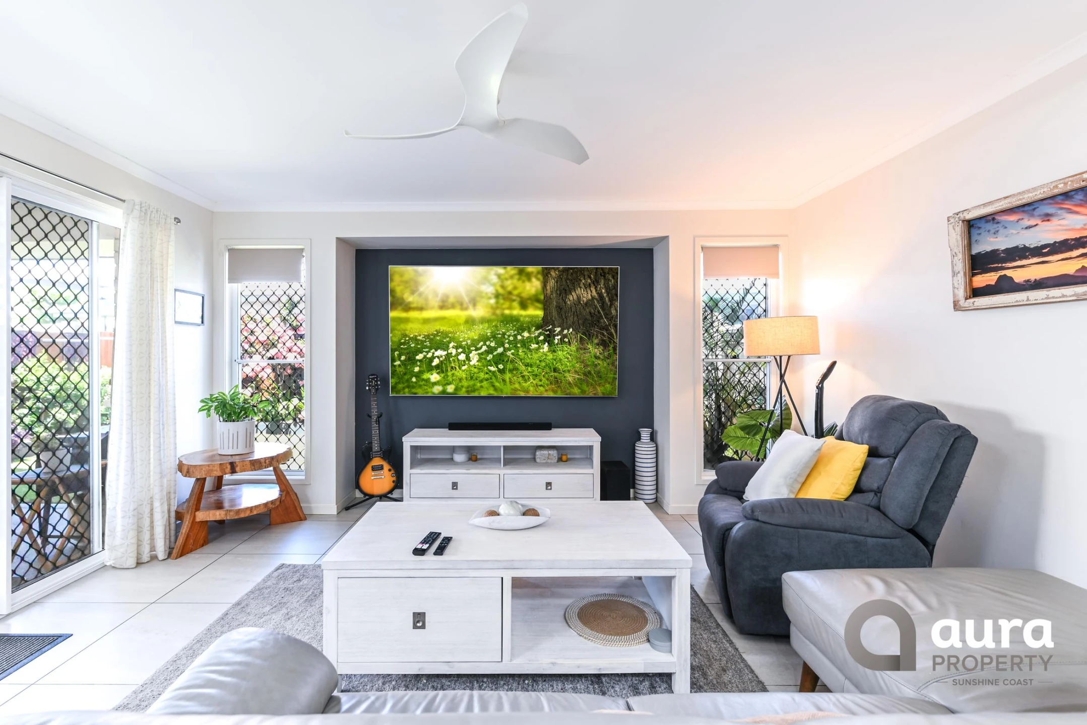 Property enquiry form background image