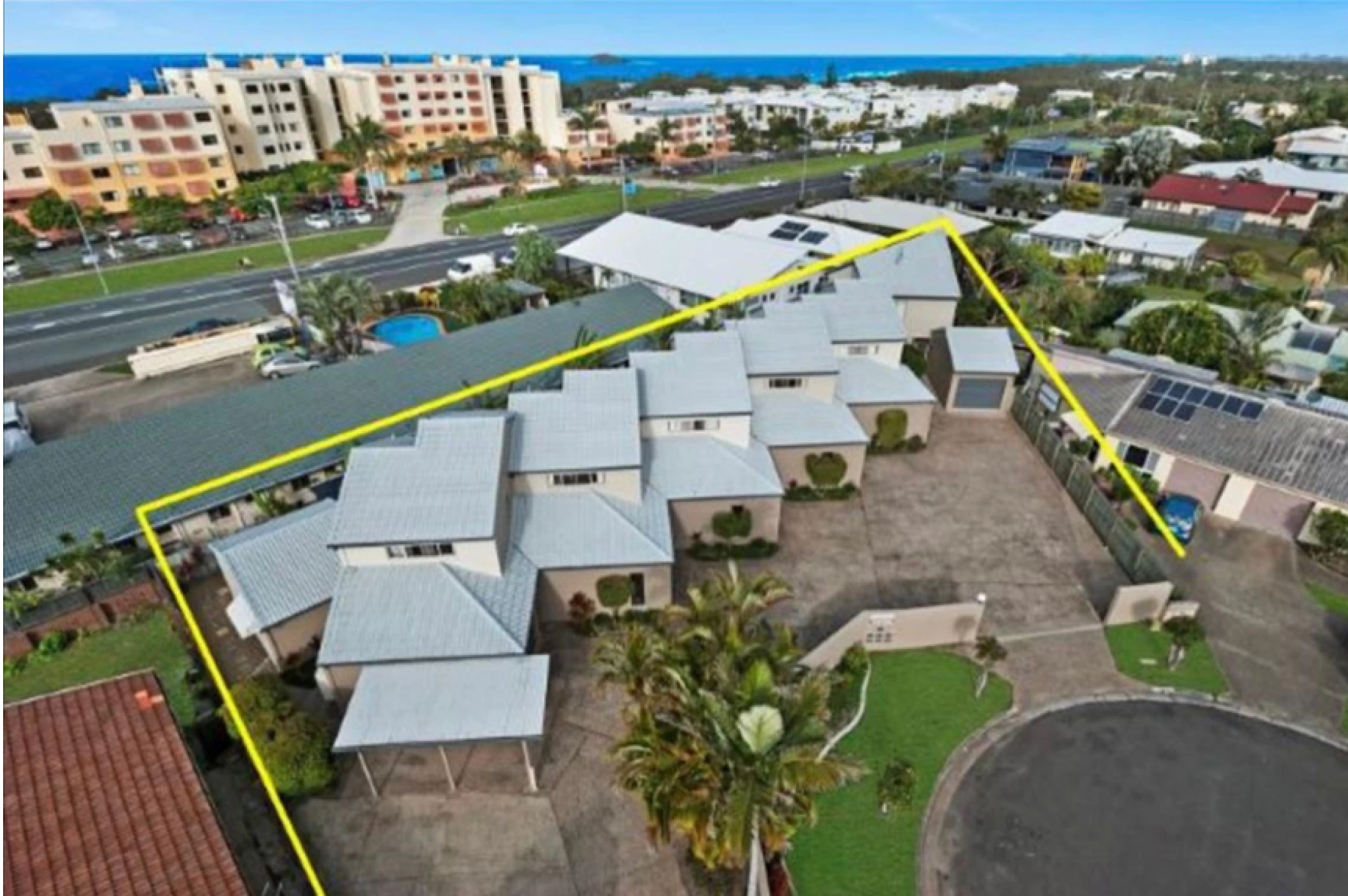 Property enquiry form background image