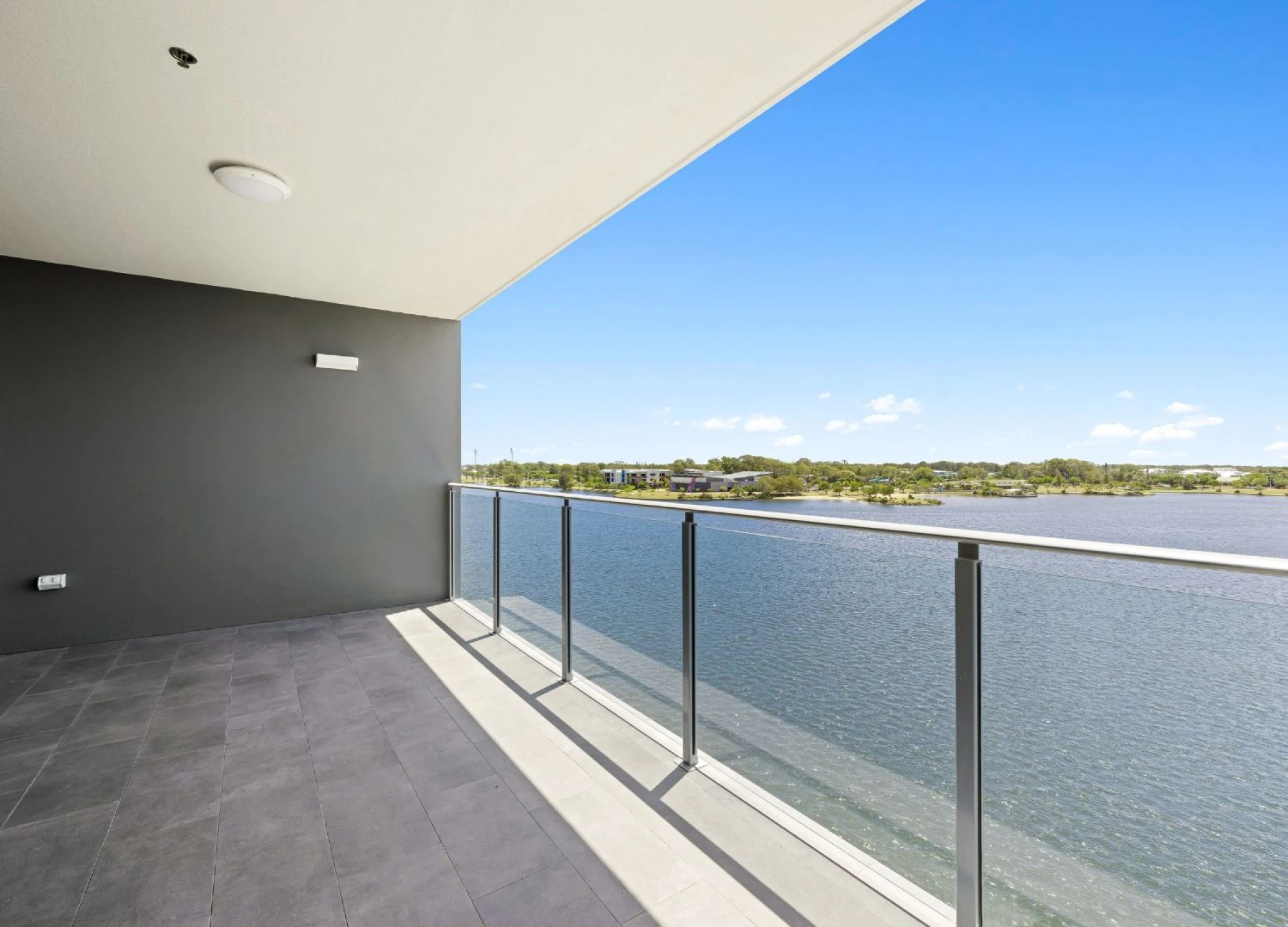 302 / 1 Waterside Retreat, Birtinya QLD 4575, Birtinya - Thumbnail 6