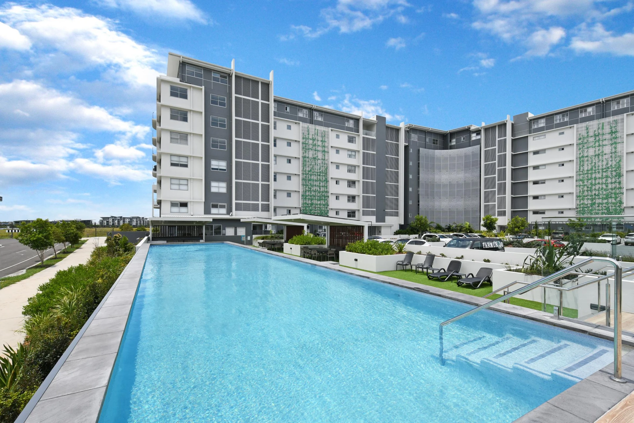 302 / 1 Waterside Retreat, Birtinya QLD 4575, Birtinya - Thumbnail 2