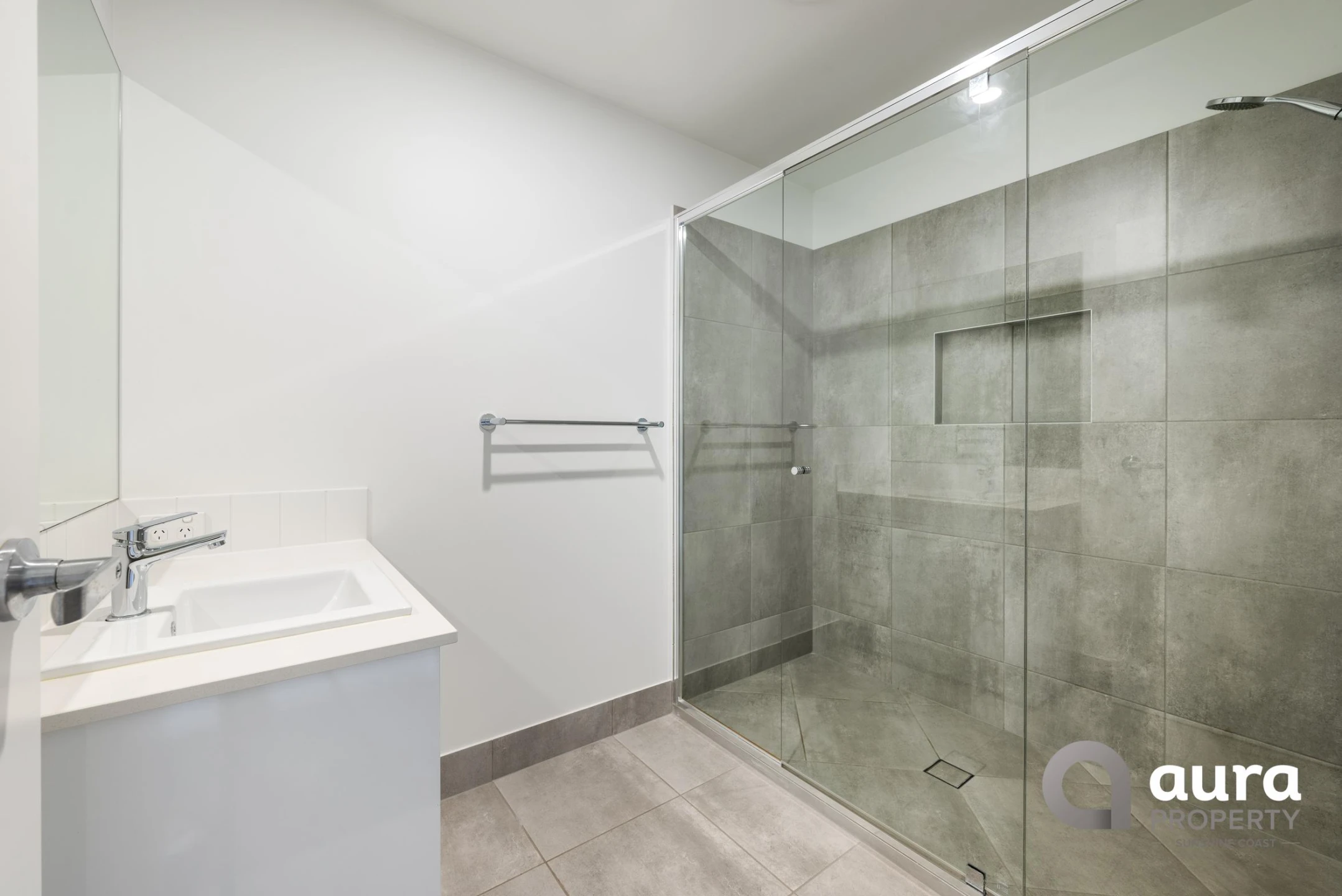 1 Paul Crescent, Nirimba QLD 4551, Nirimba - Thumbnail 3