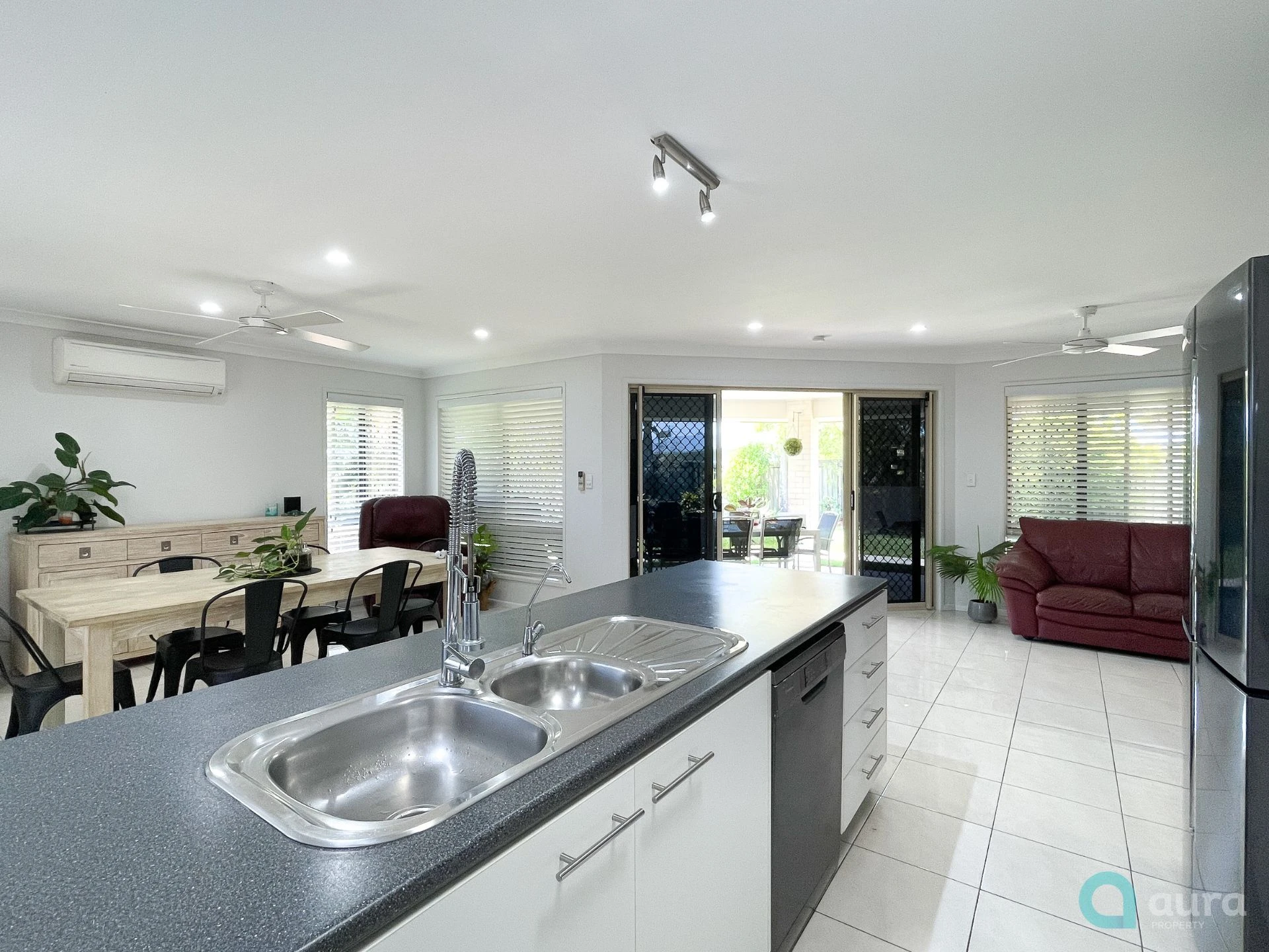 11 Wheeler Crescent, Caloundra West QLD 4551, Caloundra West - Thumbnail 2