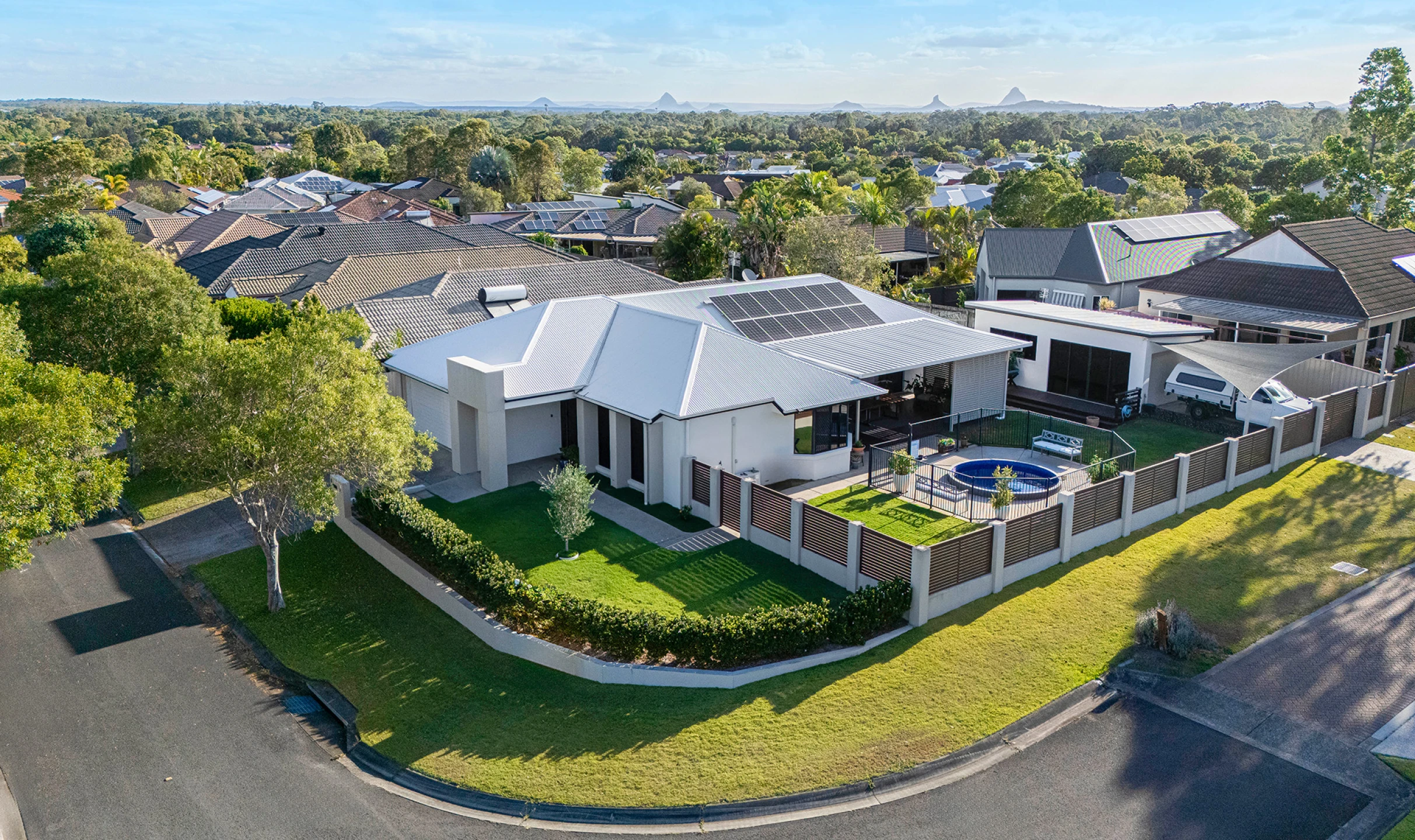 Property enquiry form background image