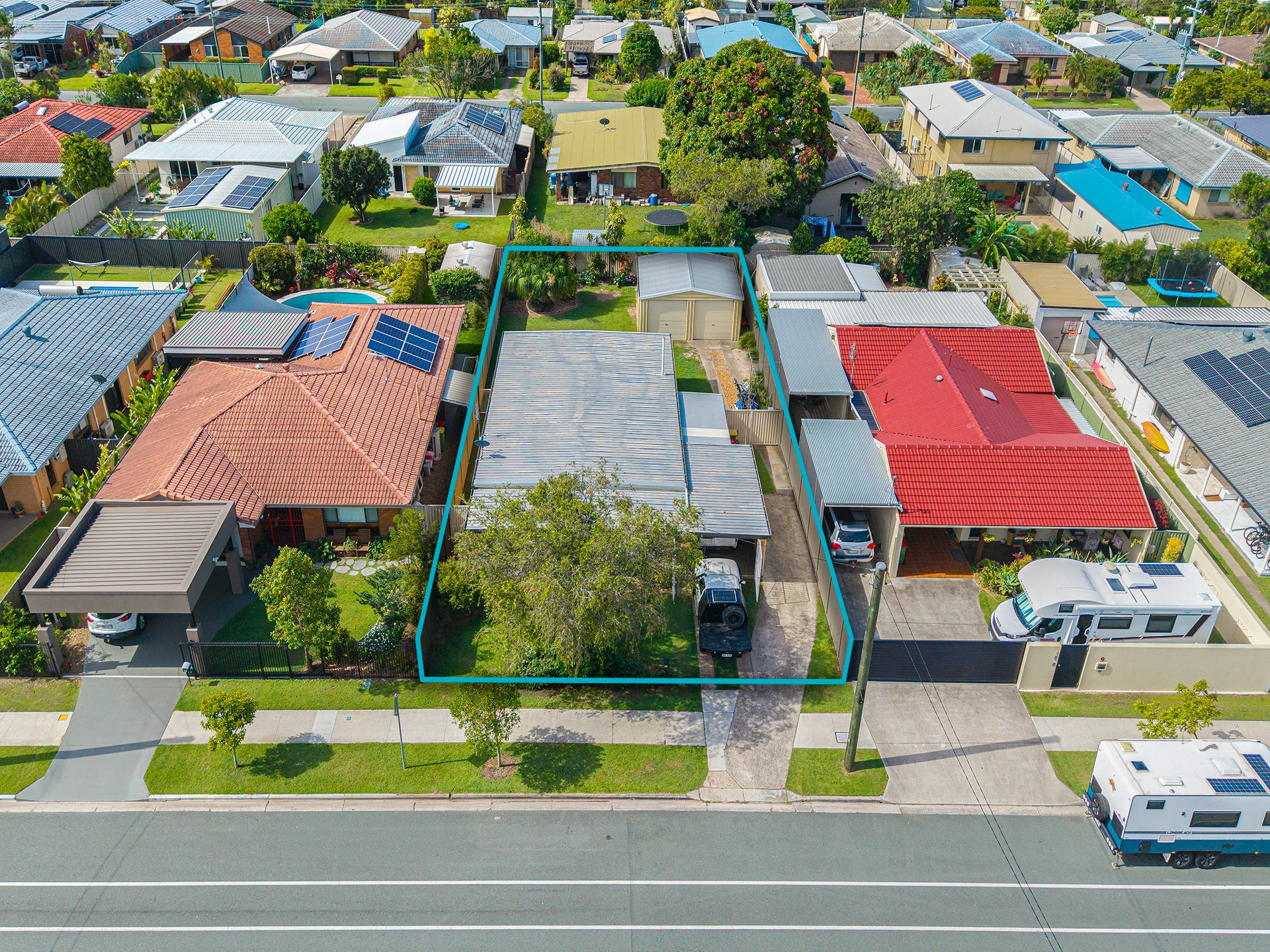 11 Michael Street, Golden Beach QLD 4551, Golden Beach - Thumbnail 2