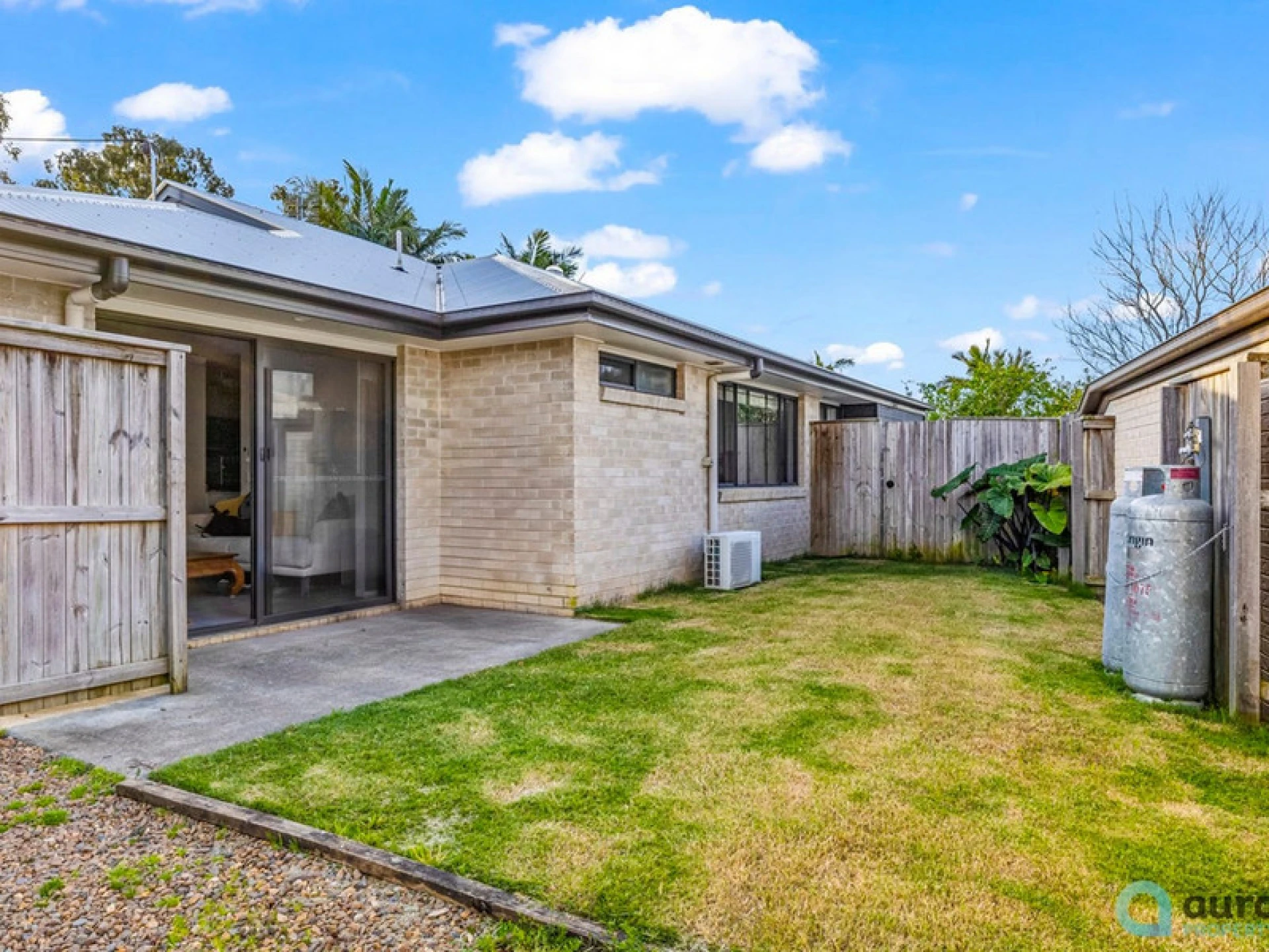 Property enquiry form background image