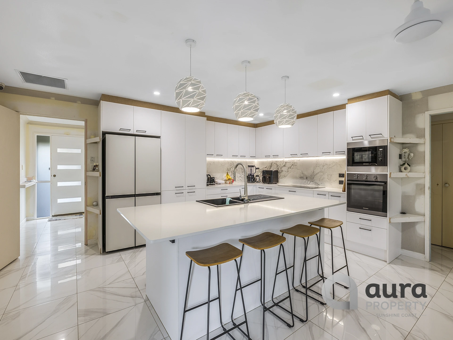 38 Undanbi Place, Pelican Waters QLD 4551, Pelican Waters - Thumbnail 2
