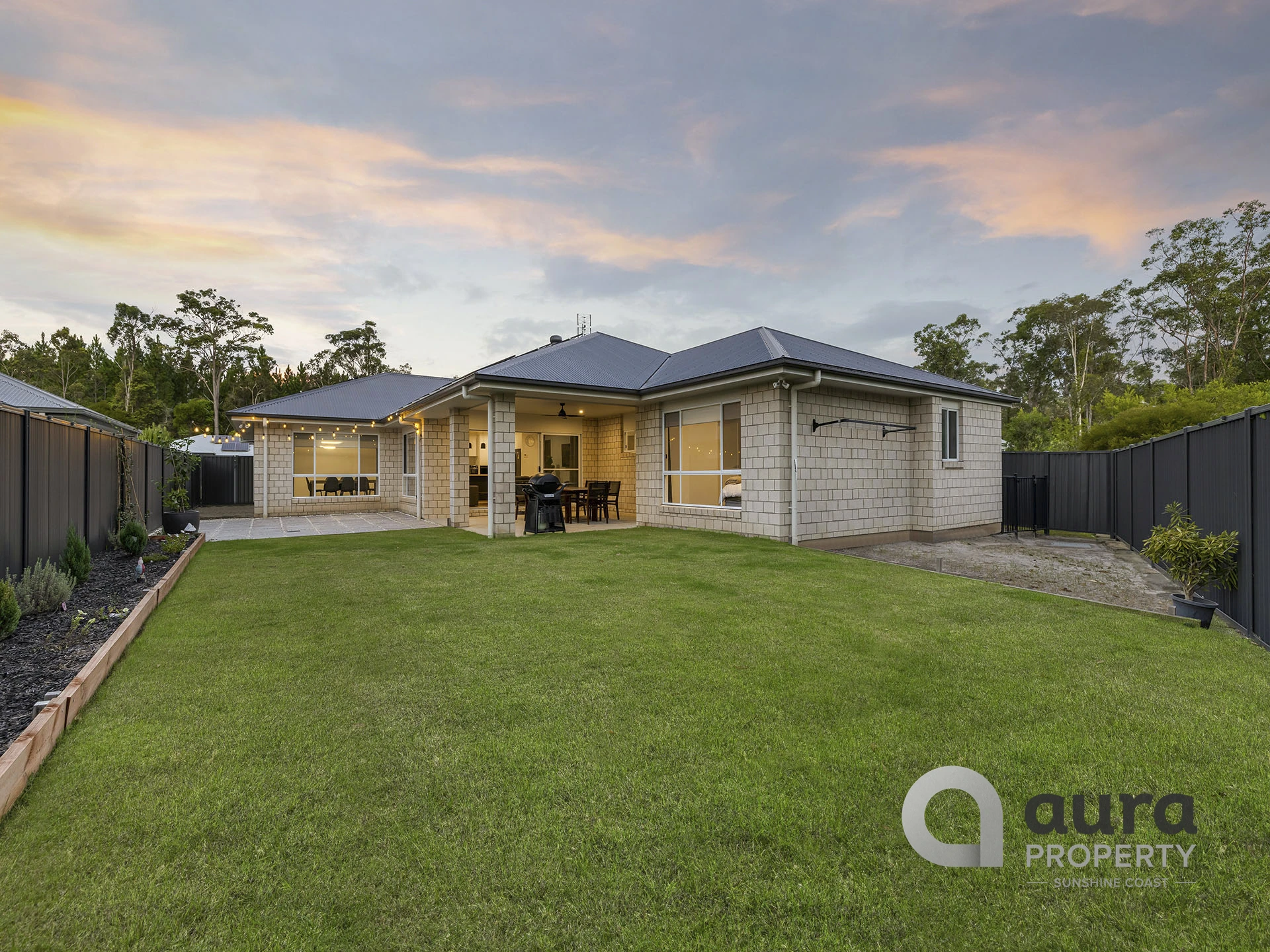 17 Pine Edge Drive, Landsborough QLD 4550, Landsborough - Thumbnail 4