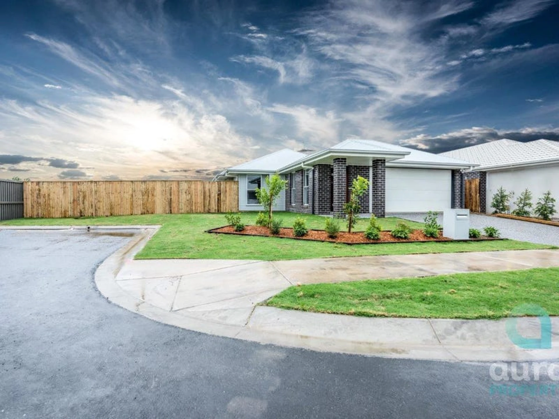 Property enquiry form background image