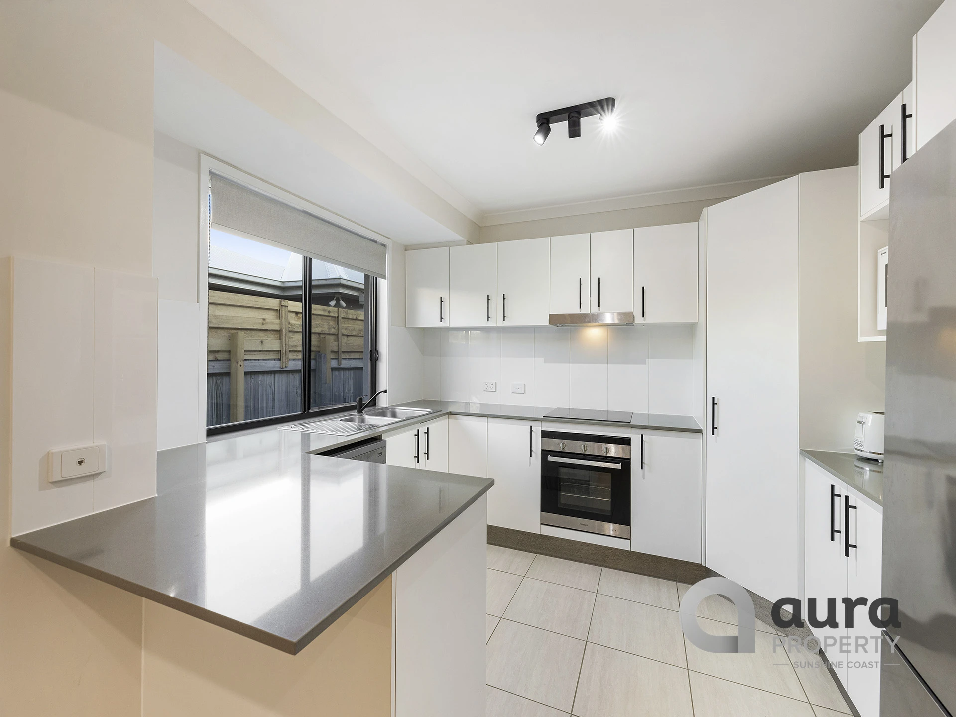 4 Russet Close, Caloundra West QLD 4551, Caloundra West - Thumbnail 4