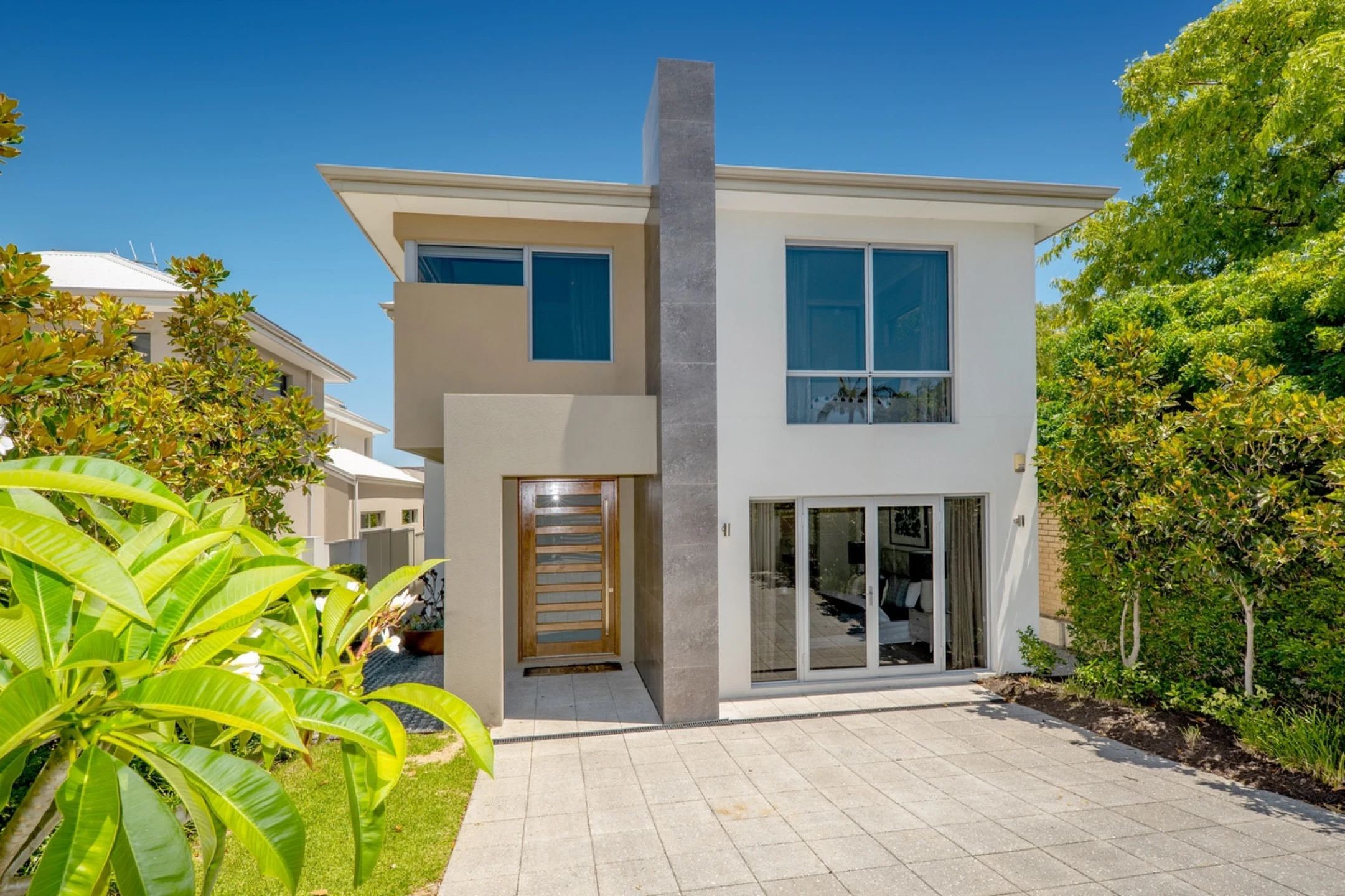 Property enquiry form background image