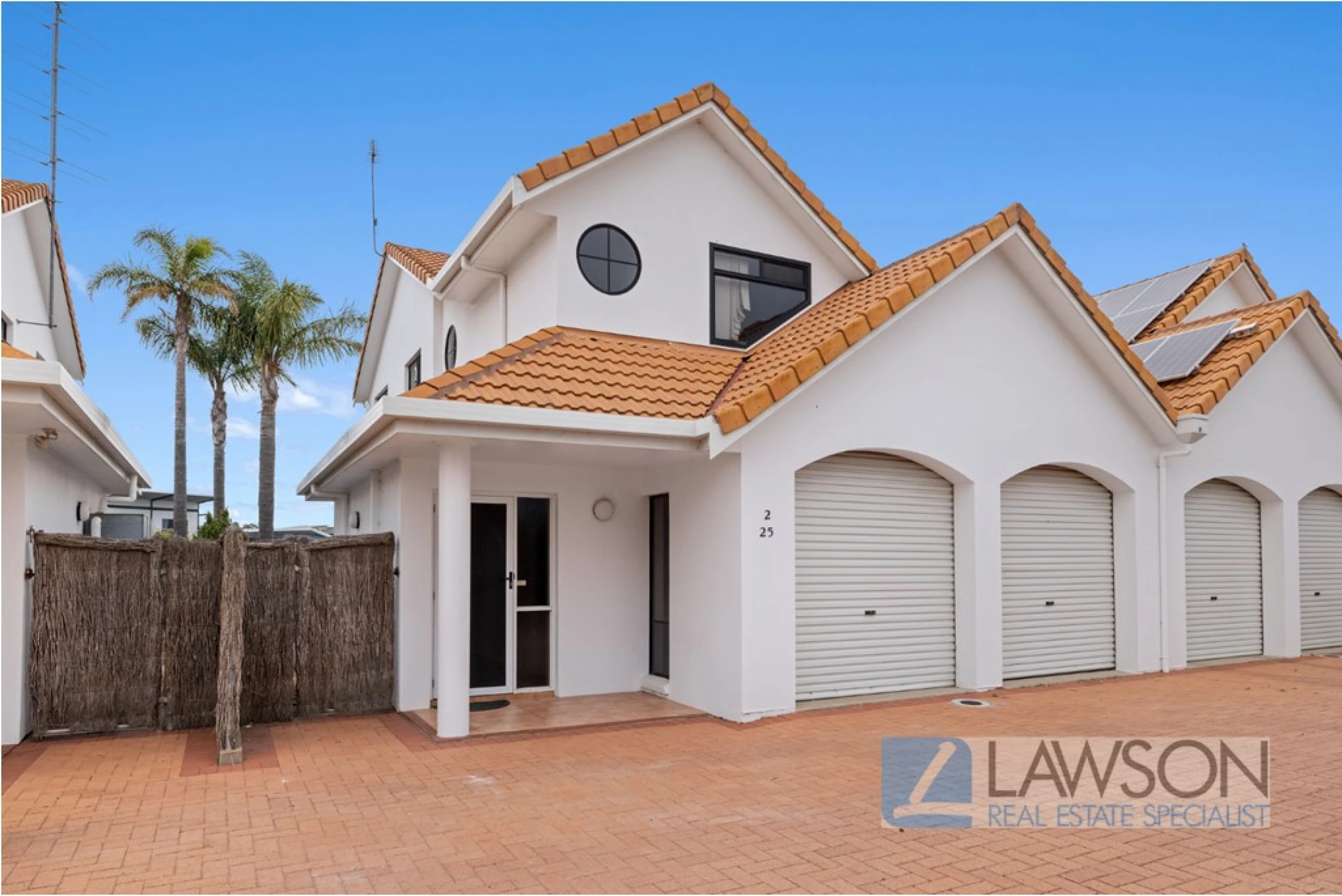 Property enquiry form background image