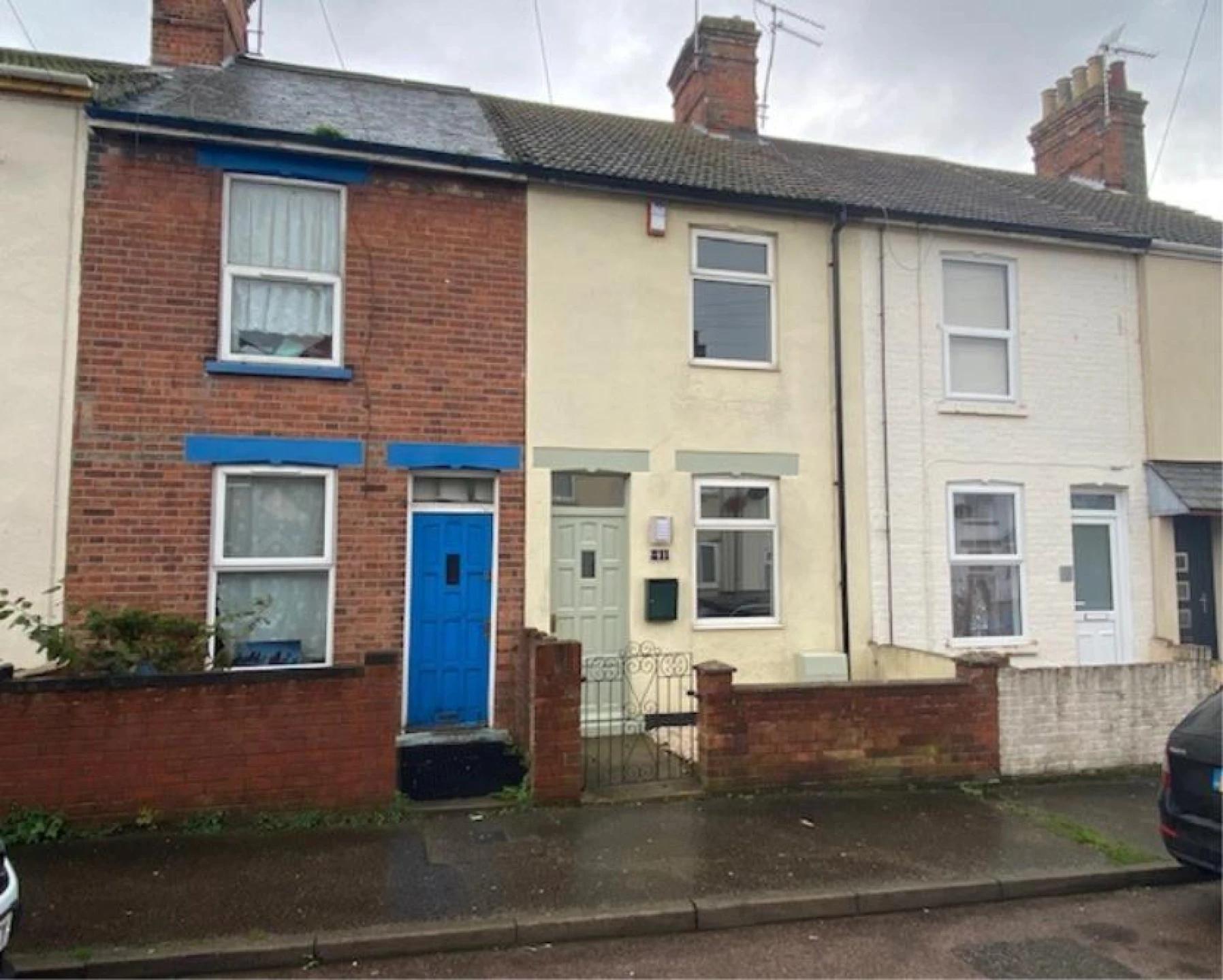 Property enquiry form background image