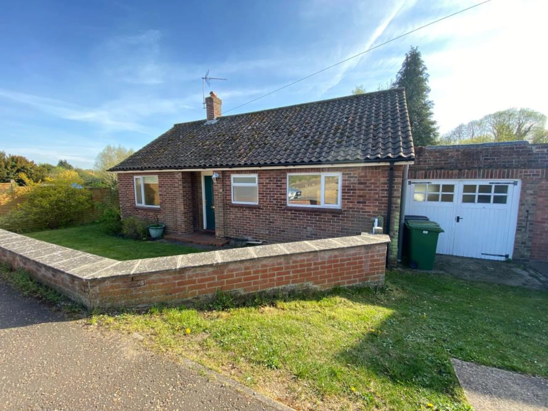Property enquiry form background image