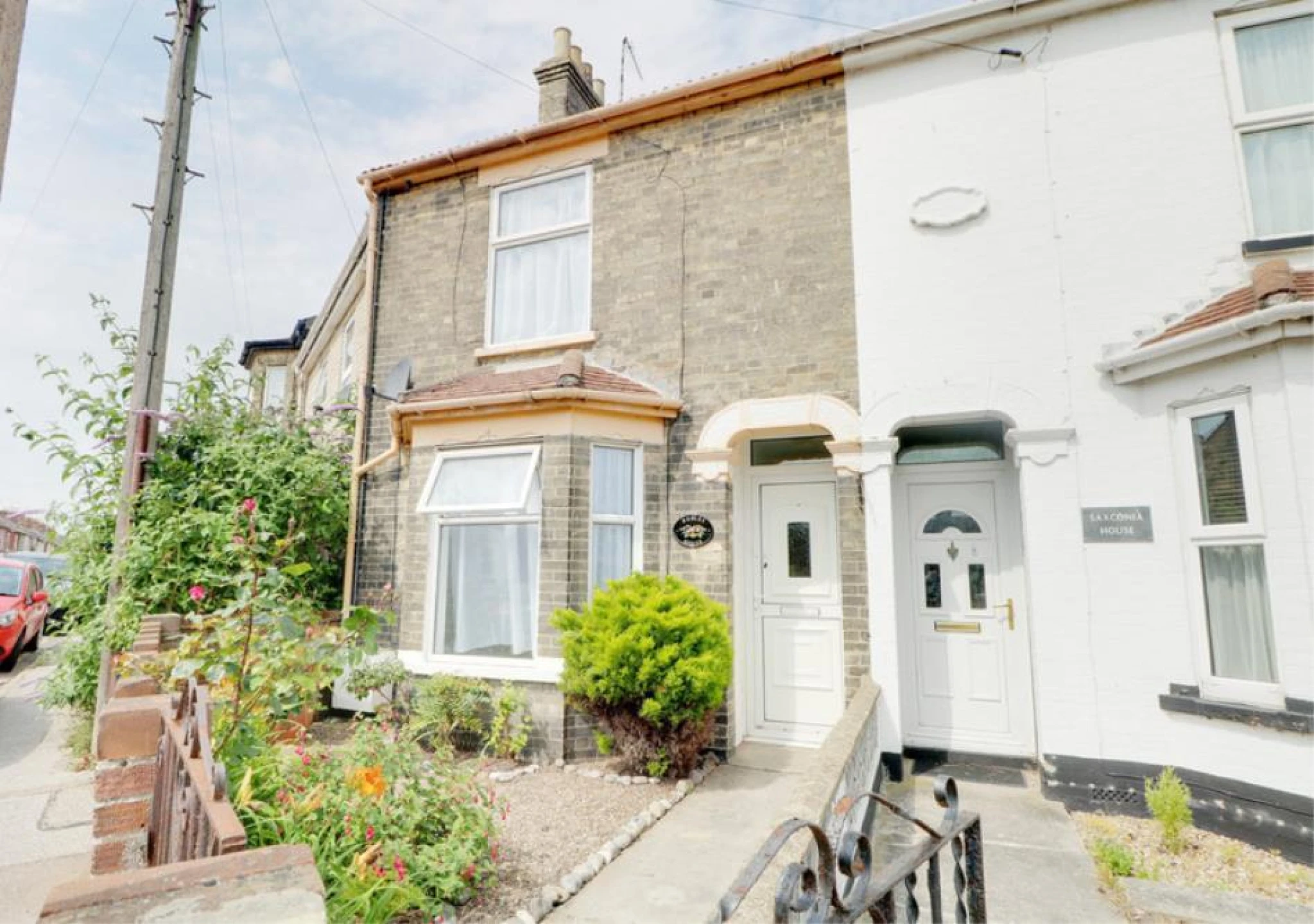 Property enquiry form background image