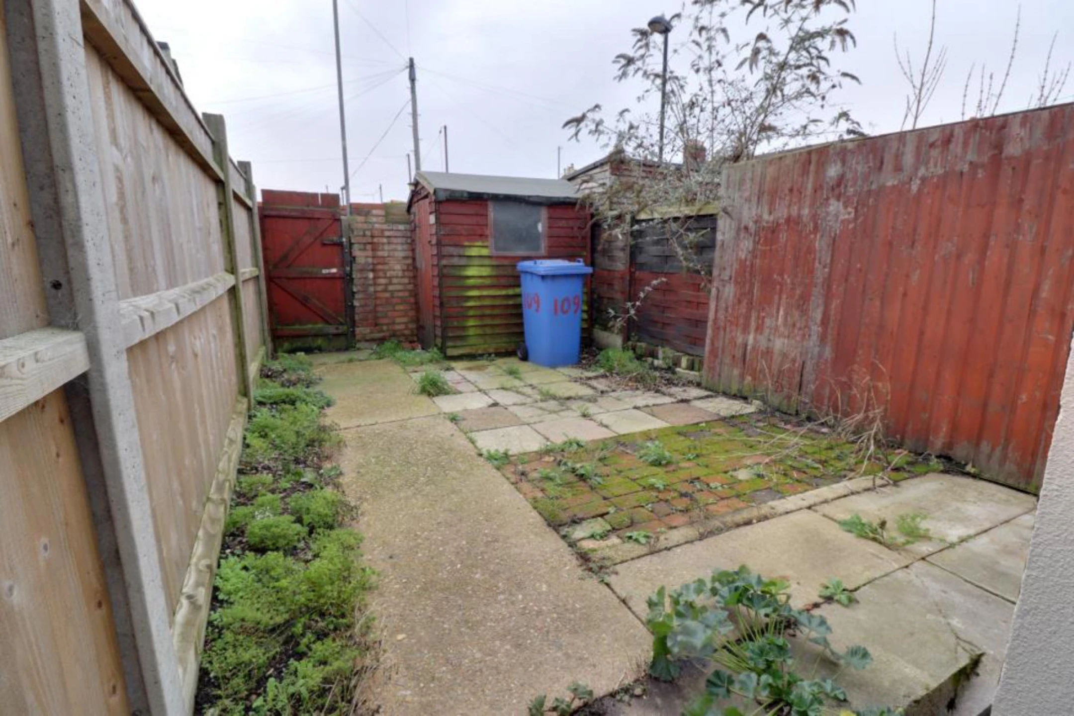 Property enquiry form background image