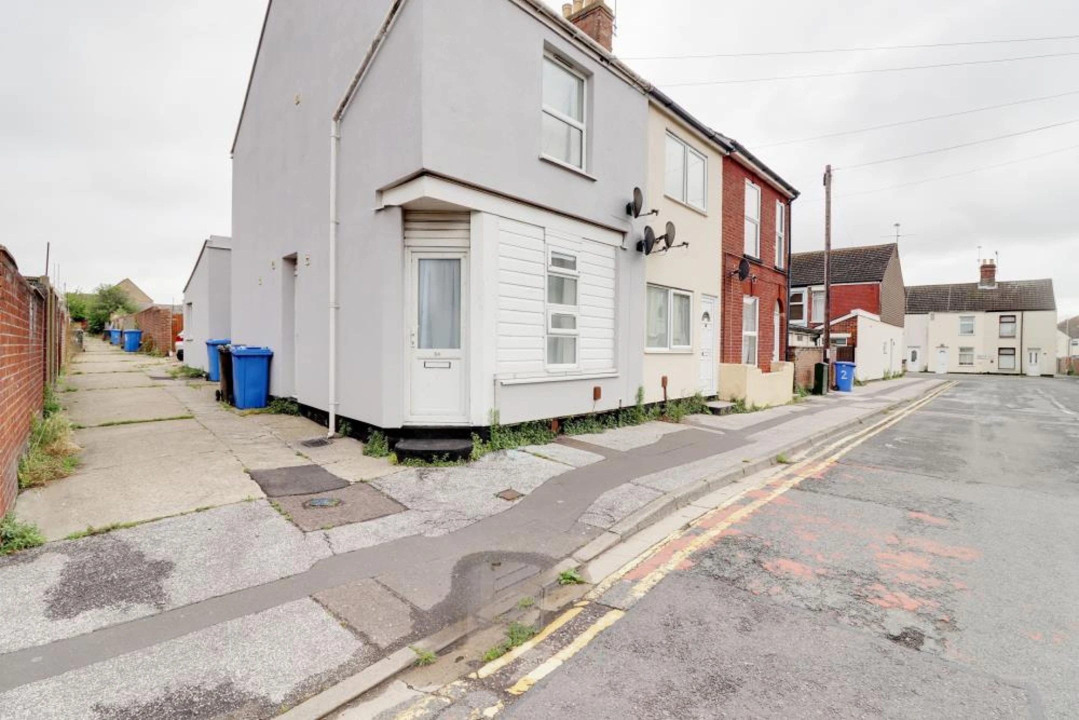 Property enquiry form background image