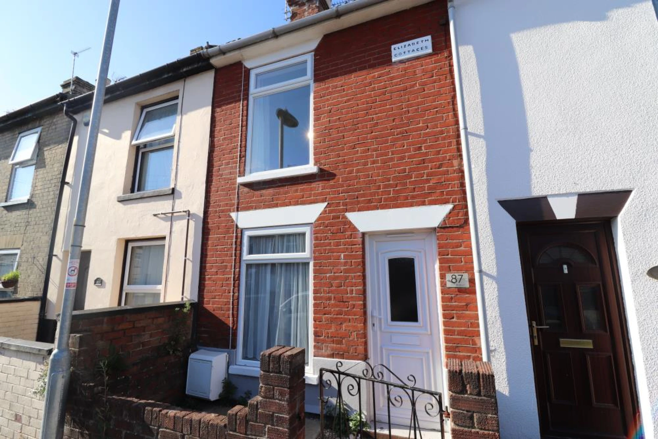 Property enquiry form background image